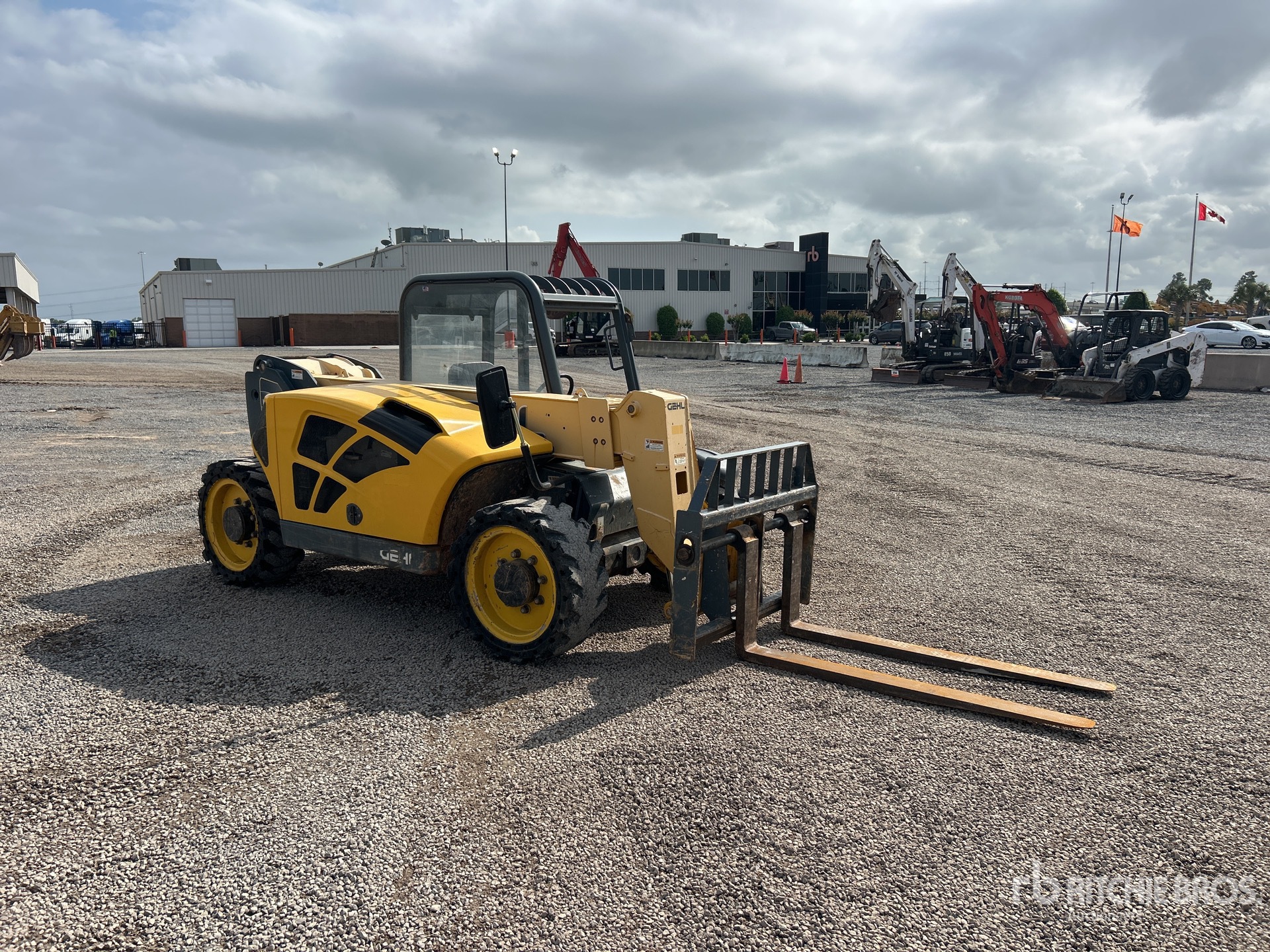 General Appearance with Imagen: esquina delantera derecha