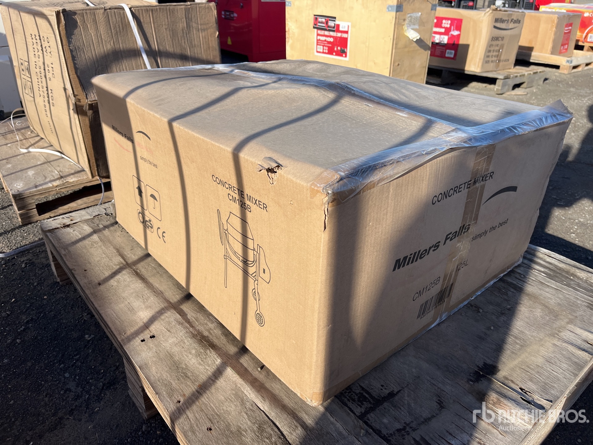 General Appearance with Picture, Right Rear Corner