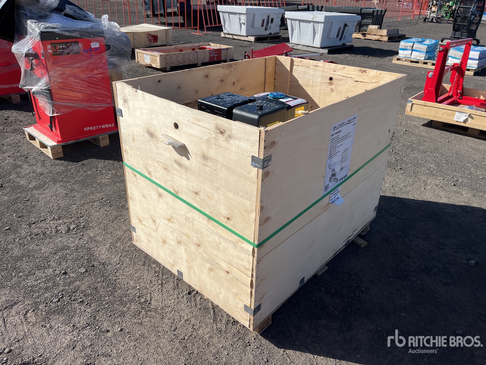 General Appearance with Picture, Right Front Corner