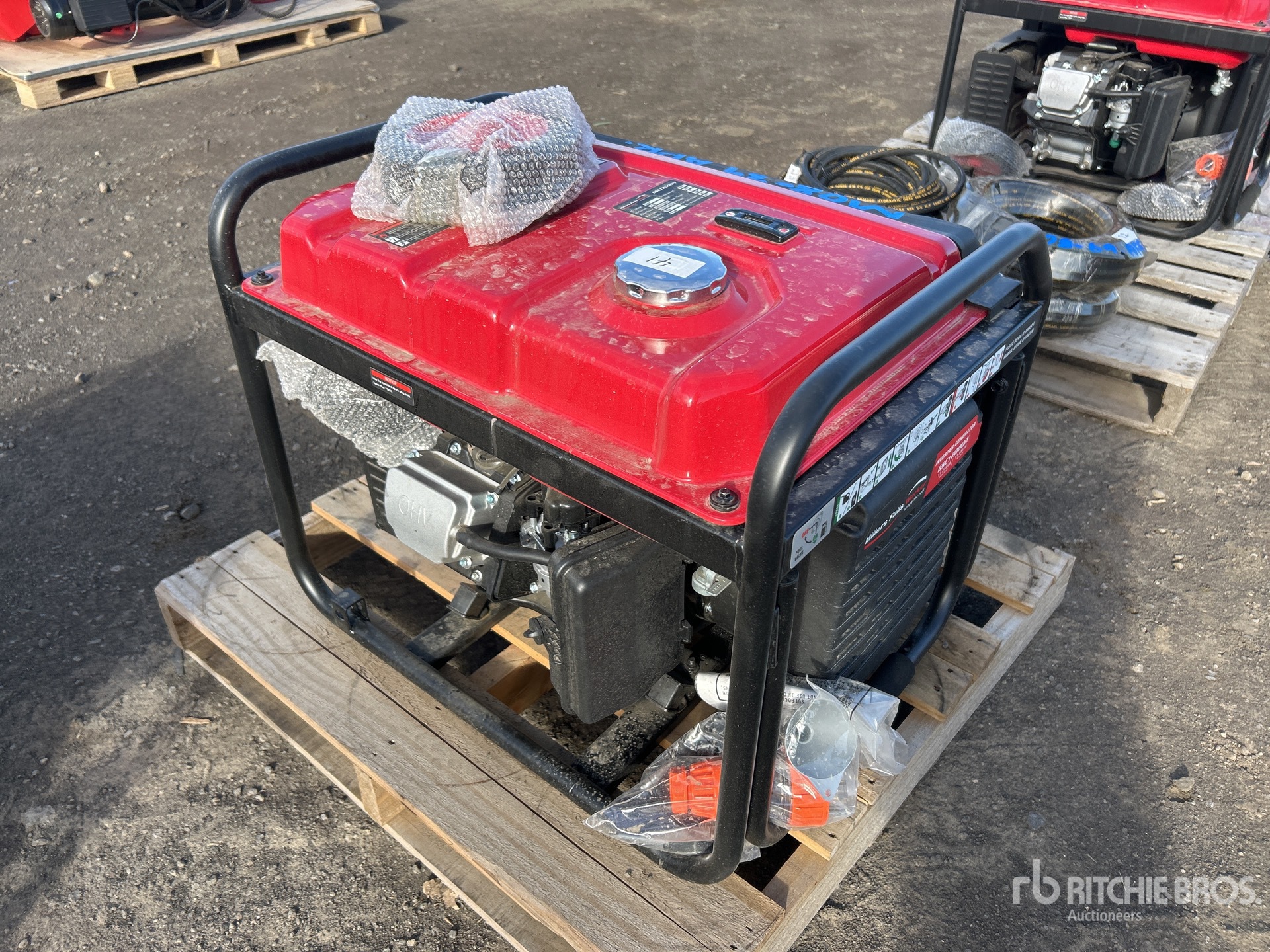 General Appearance with Picture, Right Rear Corner