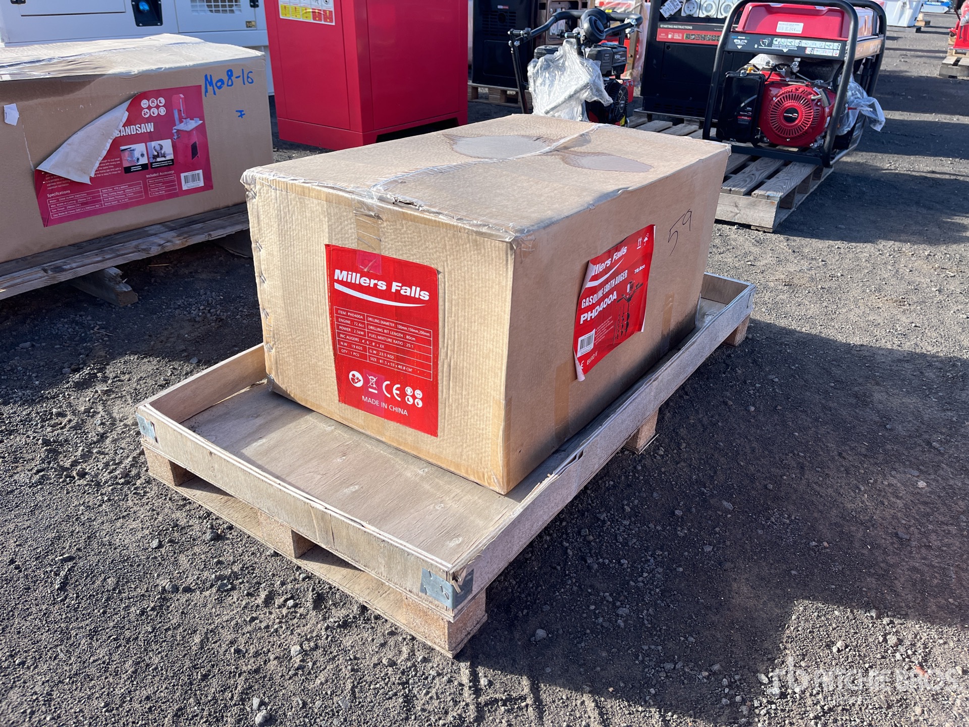 General Appearance with Picture, Right Front Corner