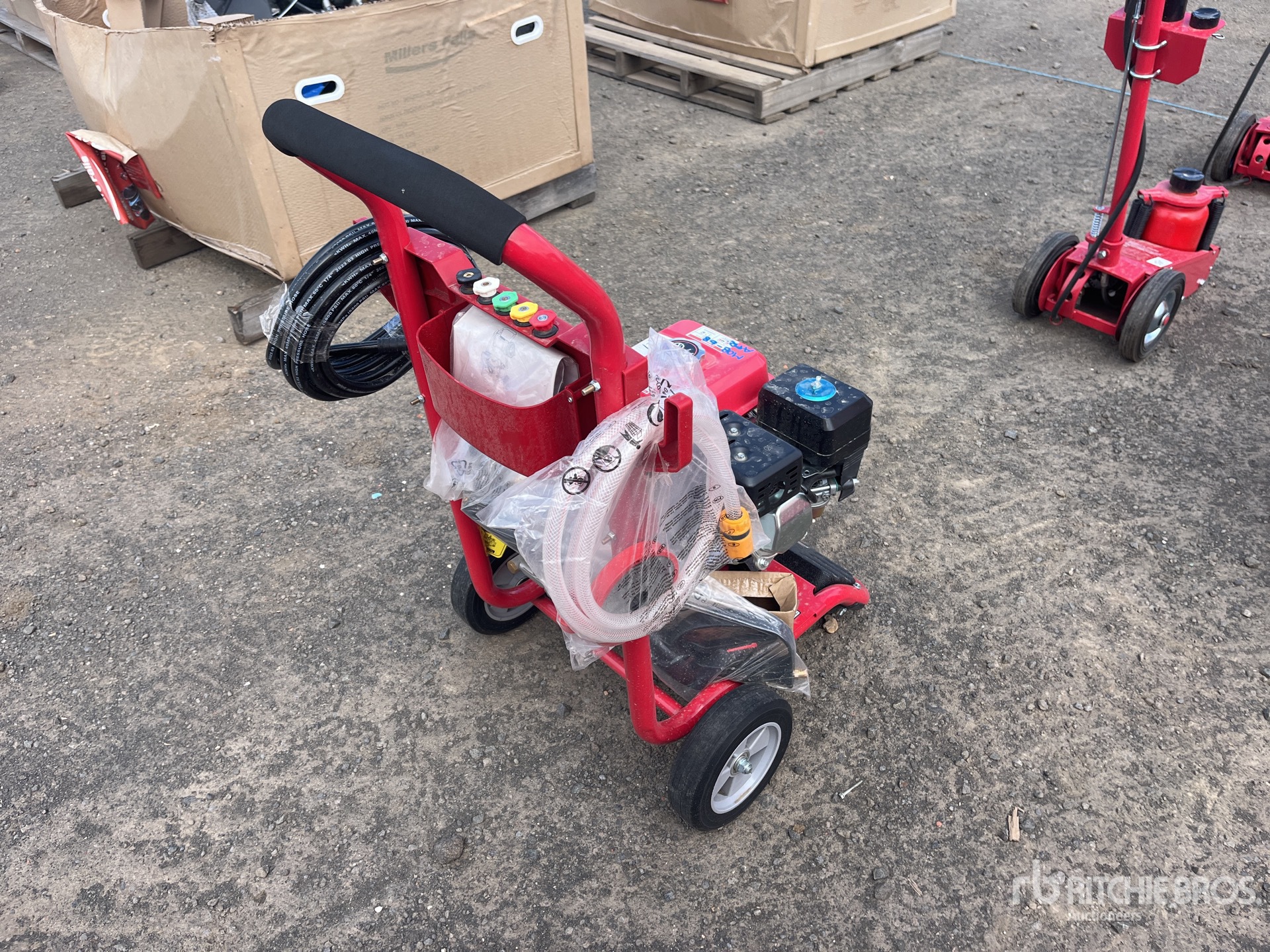 General Appearance with Picture, Right Rear Corner