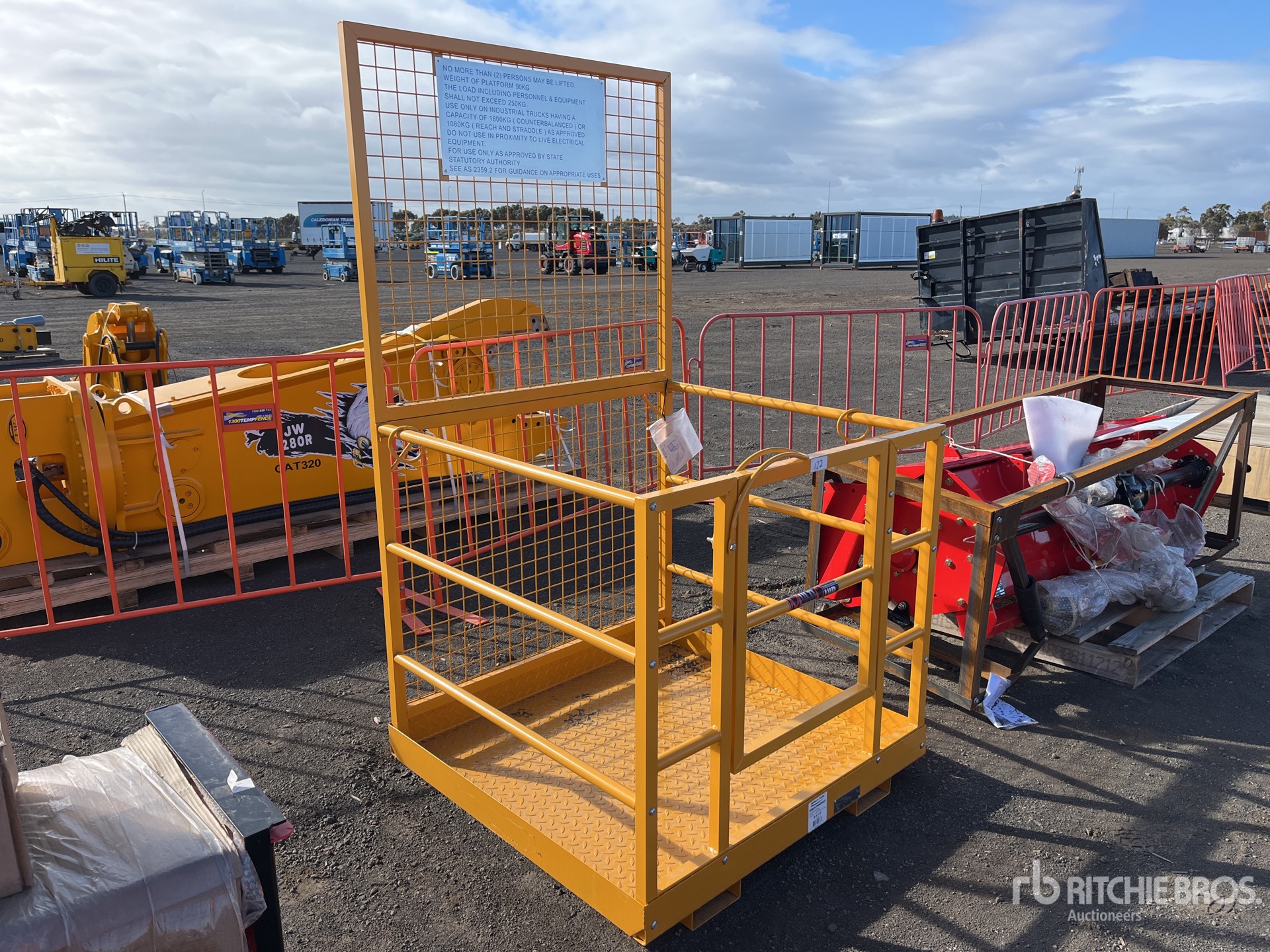 Aspect général with Image, coin avant droit