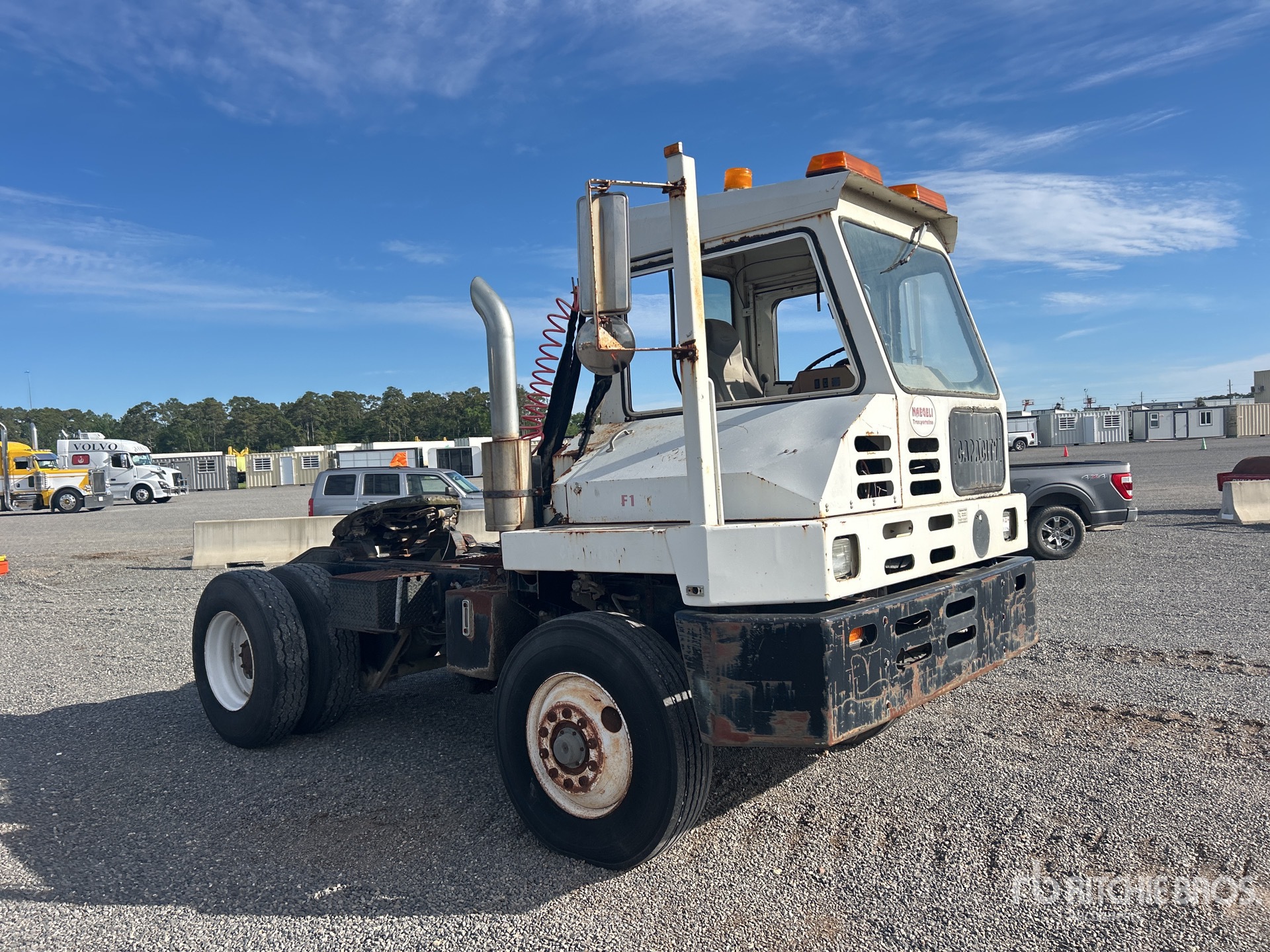 General Appearance with Image, coin avant droit