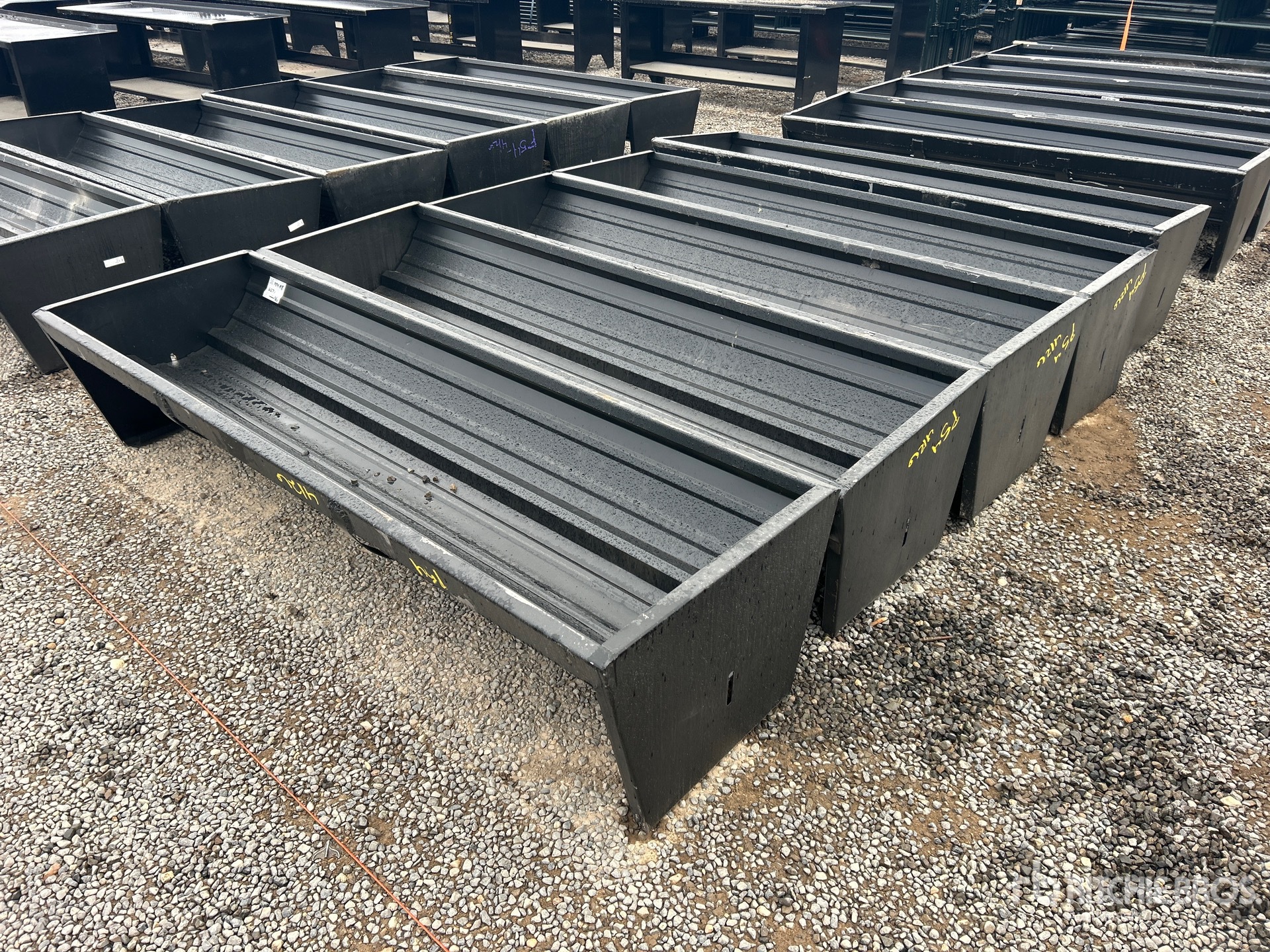 Aspect général with Image, coin avant gauche