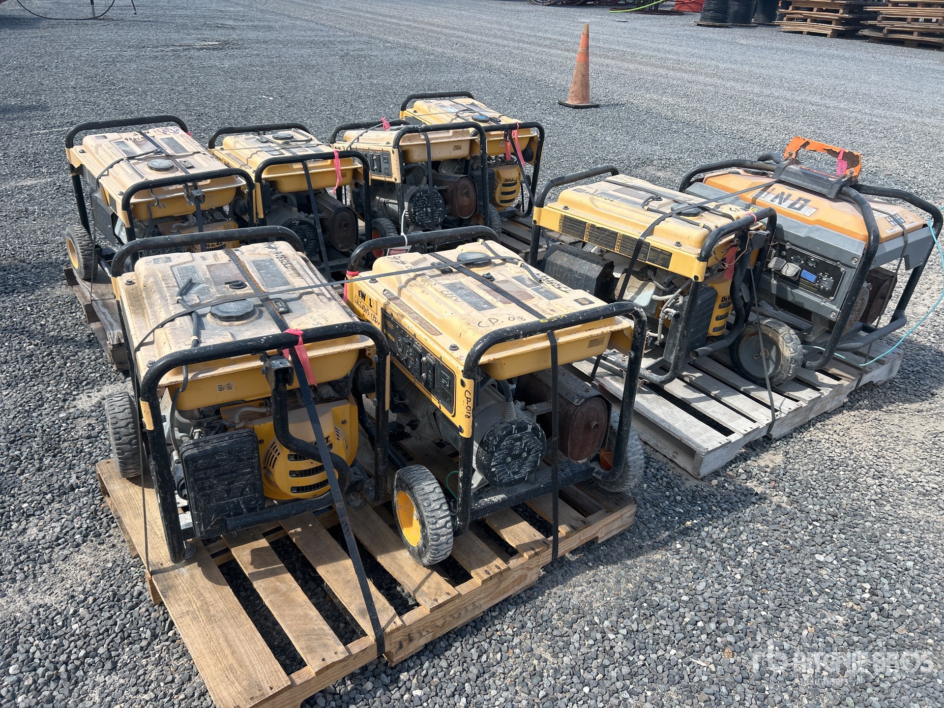 General Appearance with Imagen: esquina trasera derecha