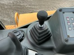 Control Station with Auxiliary Hydraulic Control