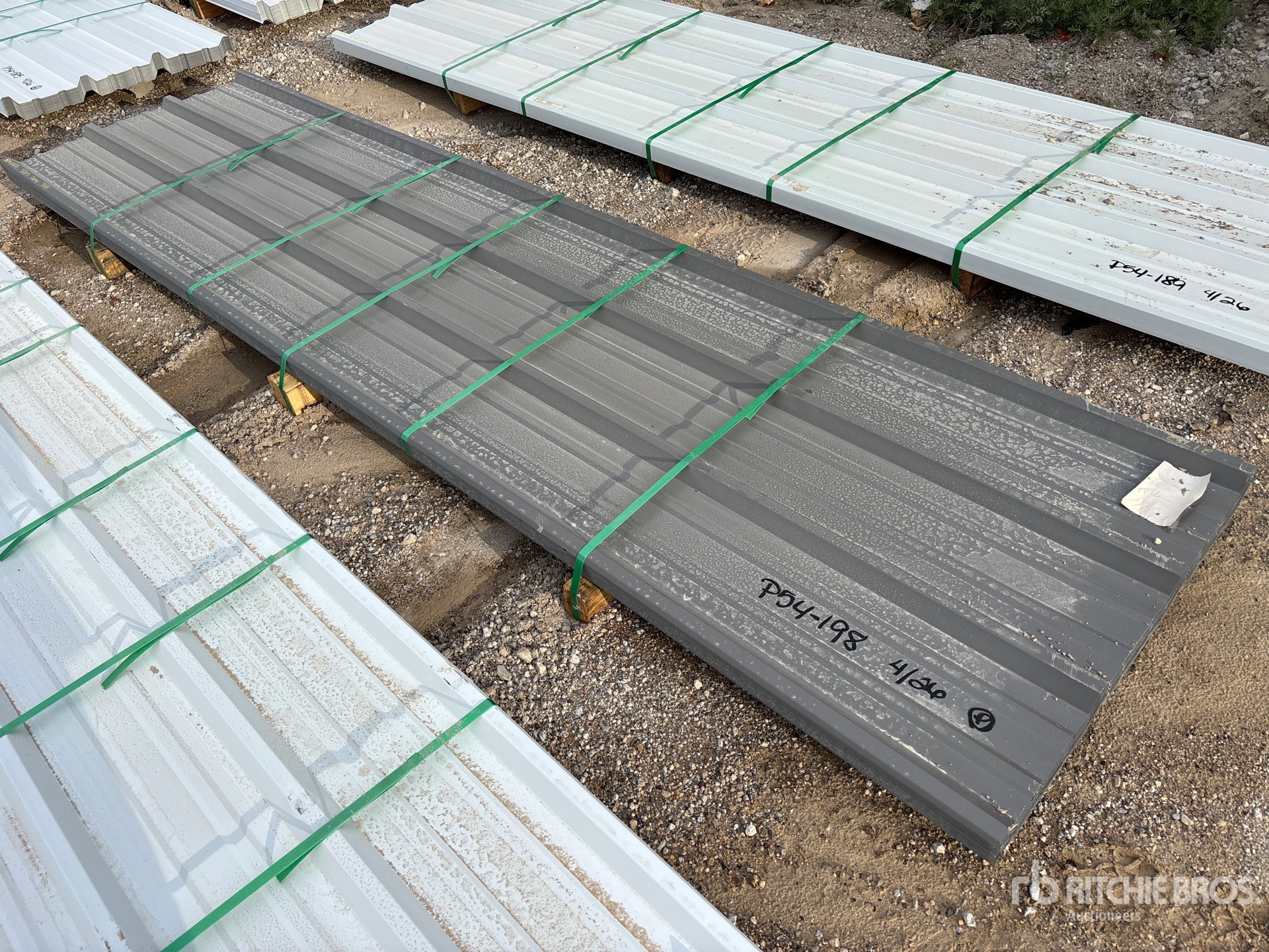 General Appearance with Image, coin avant gauche