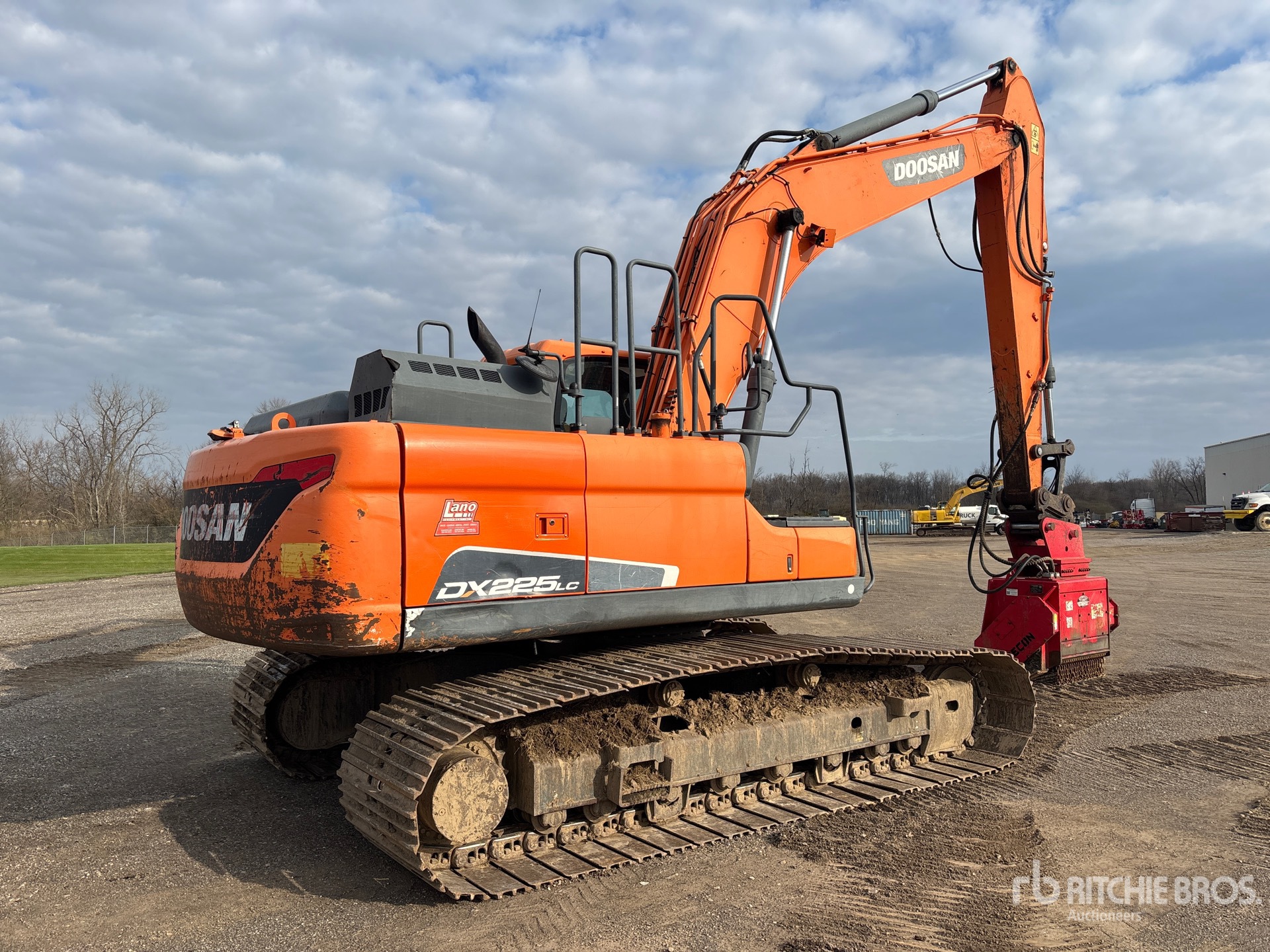 General Appearance with Imagen: esquina trasera derecha