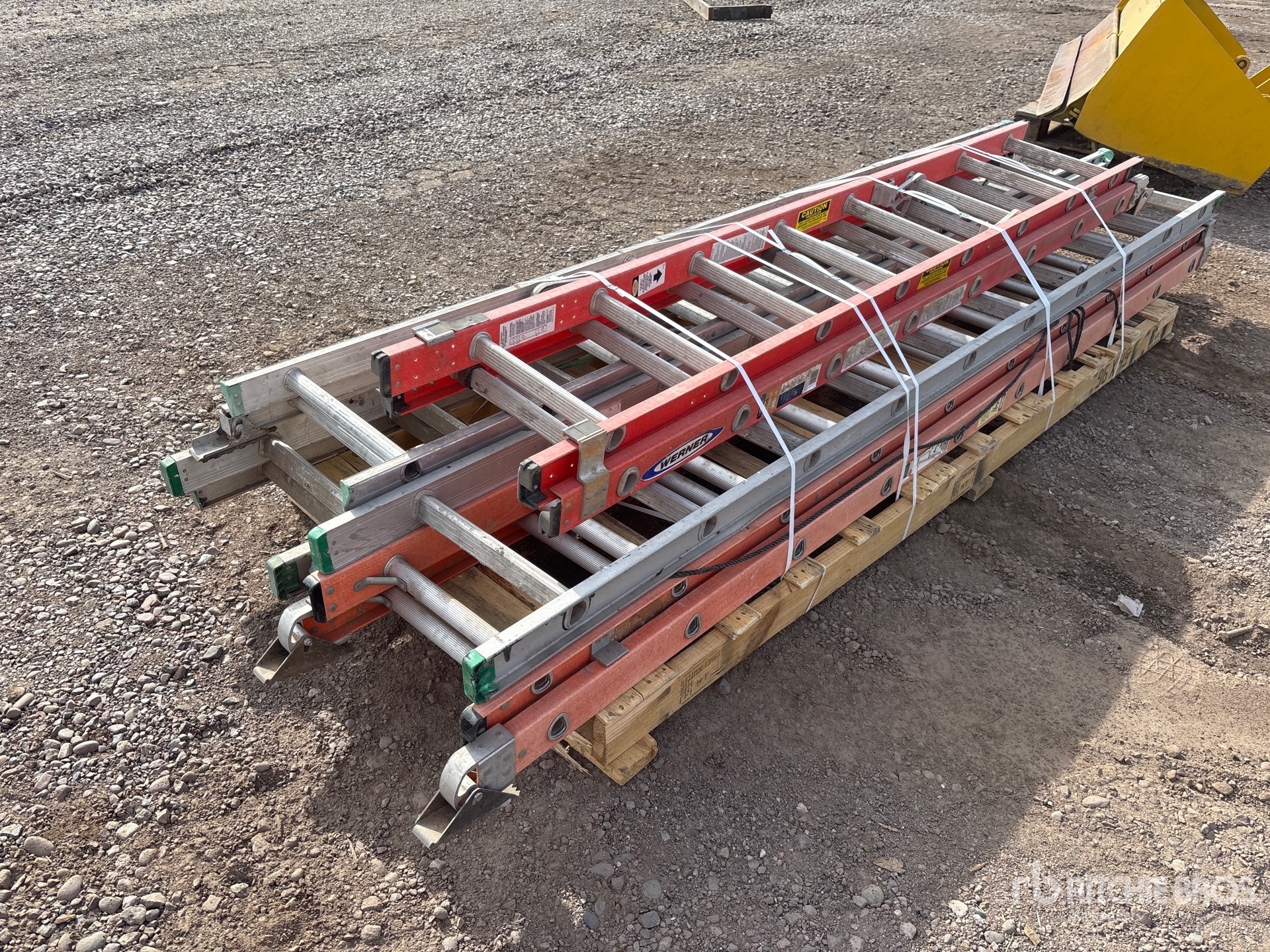 General Appearance with Imagen: esquina trasera izquierda