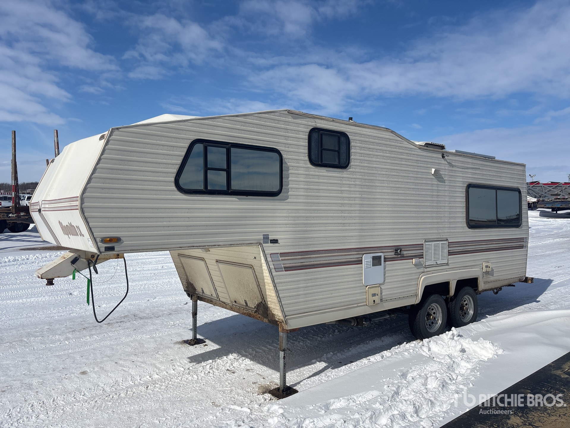 General Appearance with Imagen: esquina delantera izquierda