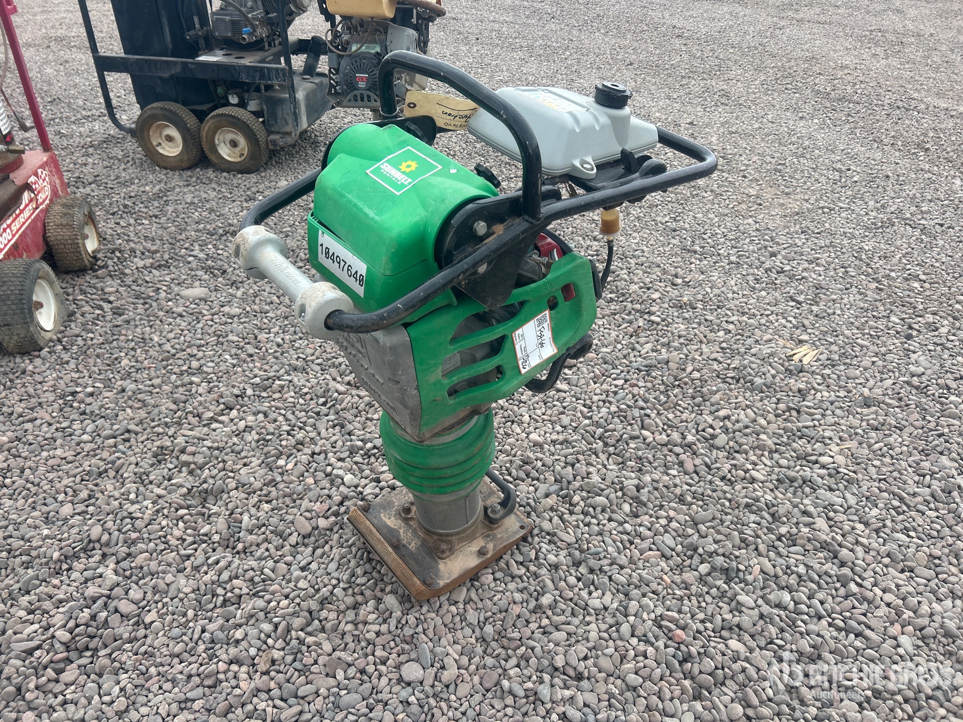 General Appearance with Picture, Left Front Corner