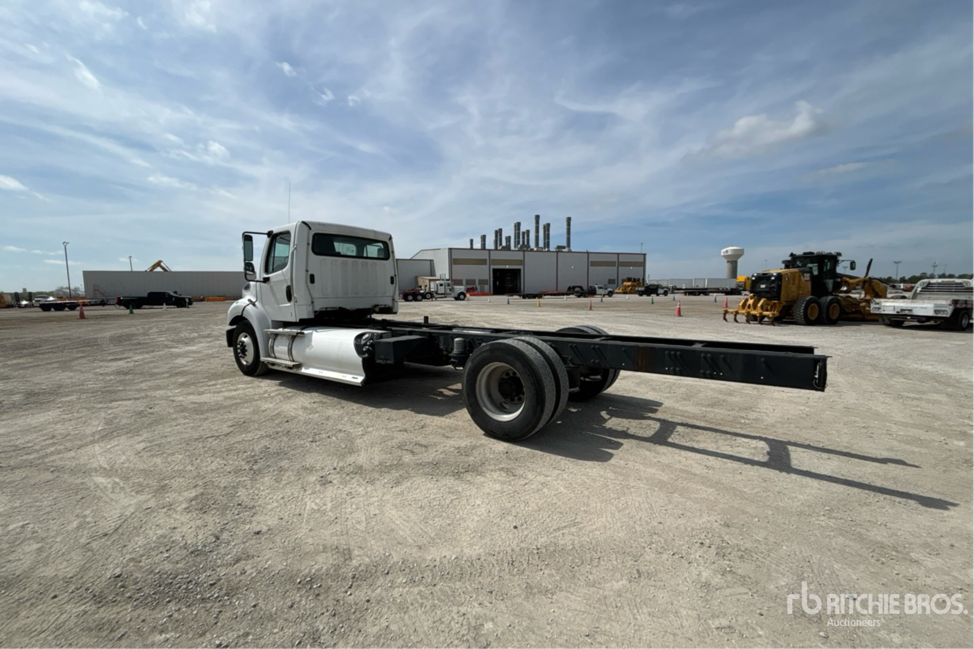 General Appearance with Bild, Ecke hinten links