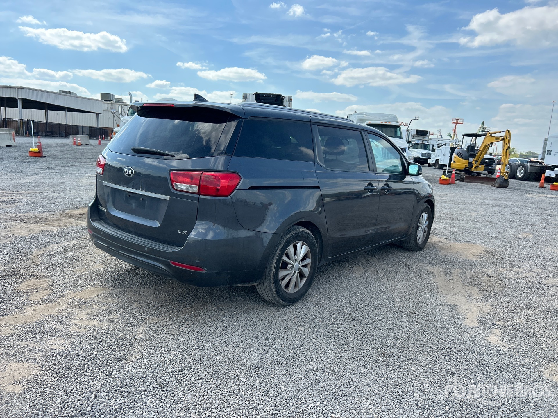 General Appearance with Imagen: esquina trasera derecha