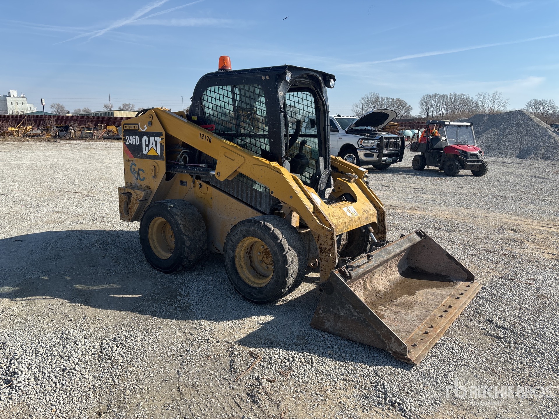 Aspect général with Image, coin avant droit