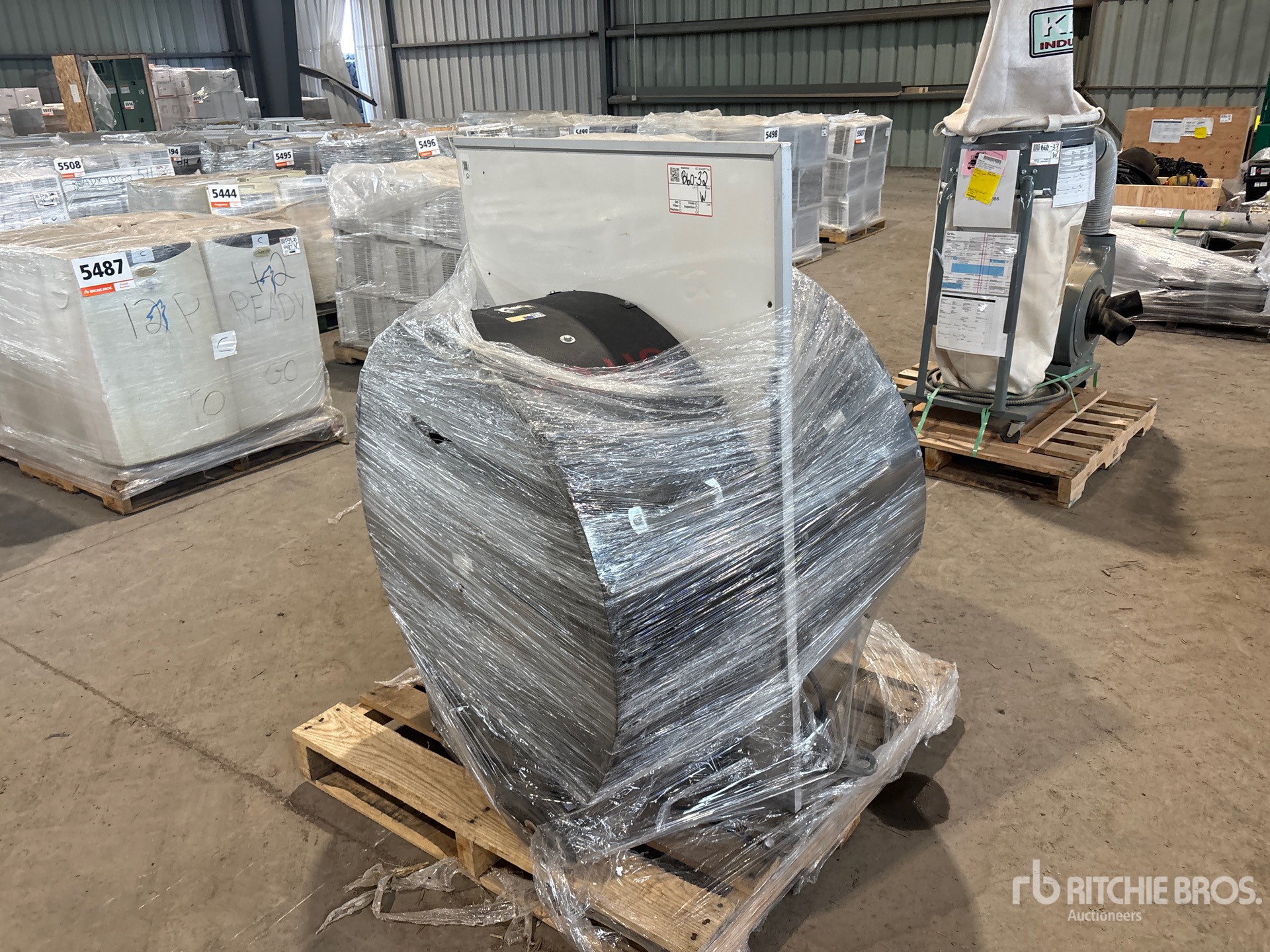 General Appearance with Picture, Left Front Corner