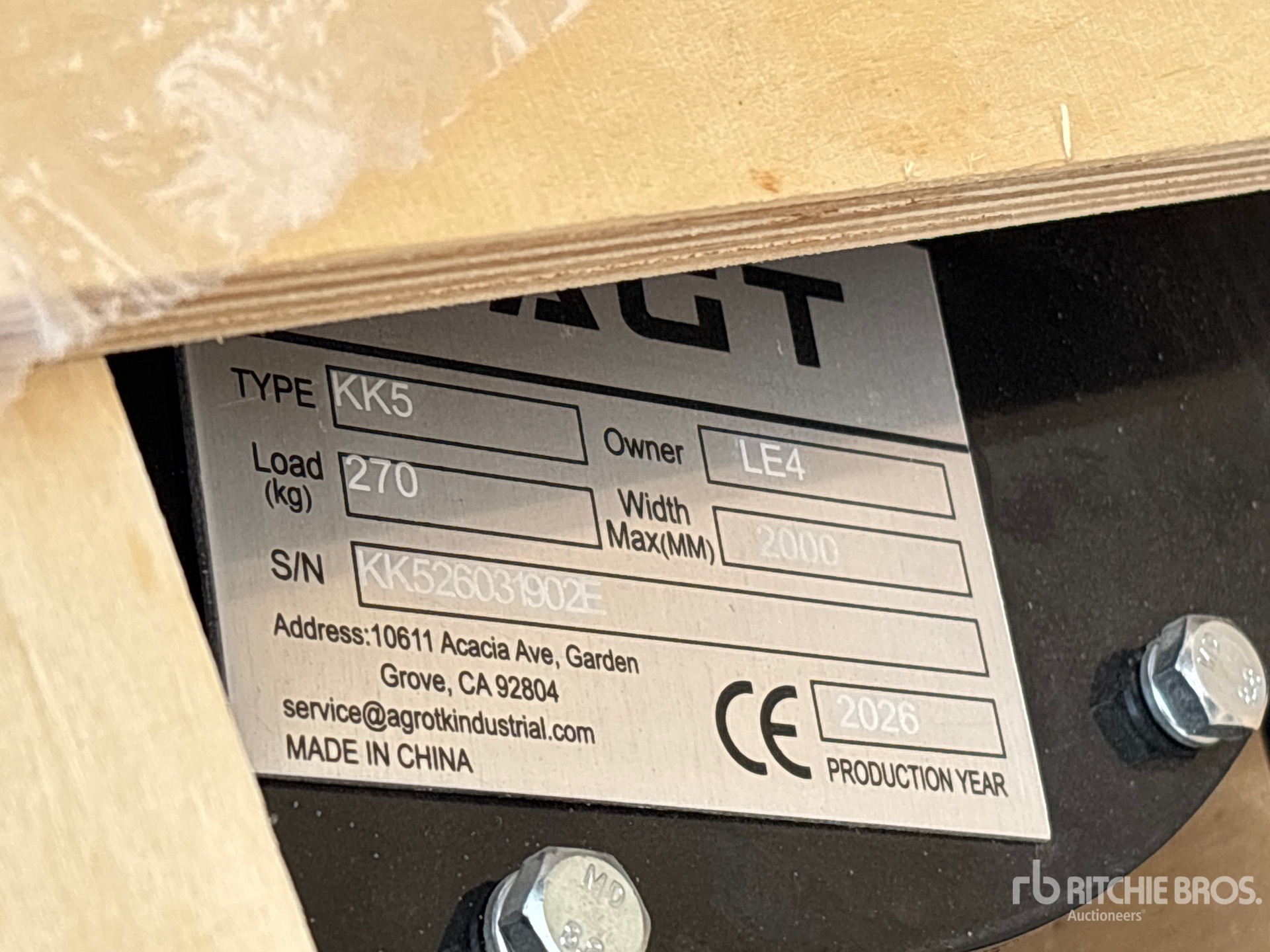 General Appearance with Serial Number / VIN