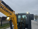 General Appearance with Exterior Lights