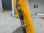 Hydraulics with Auxiliary Hydraulic Plumbing