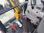 Control Station with Auxiliary Hydraulic Control