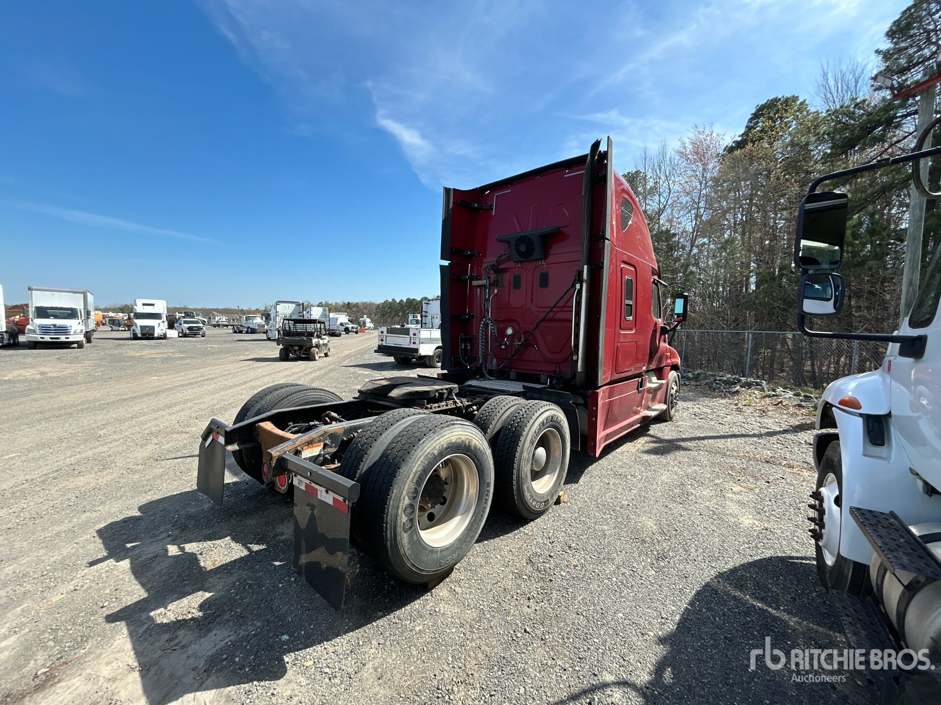 General Appearance with Imagen: esquina trasera derecha