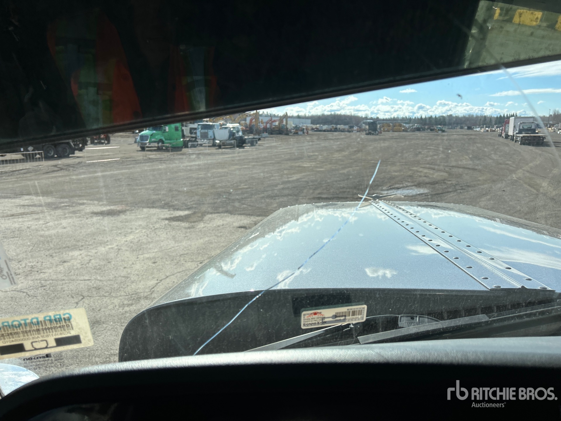 2020 Peterbilt 389