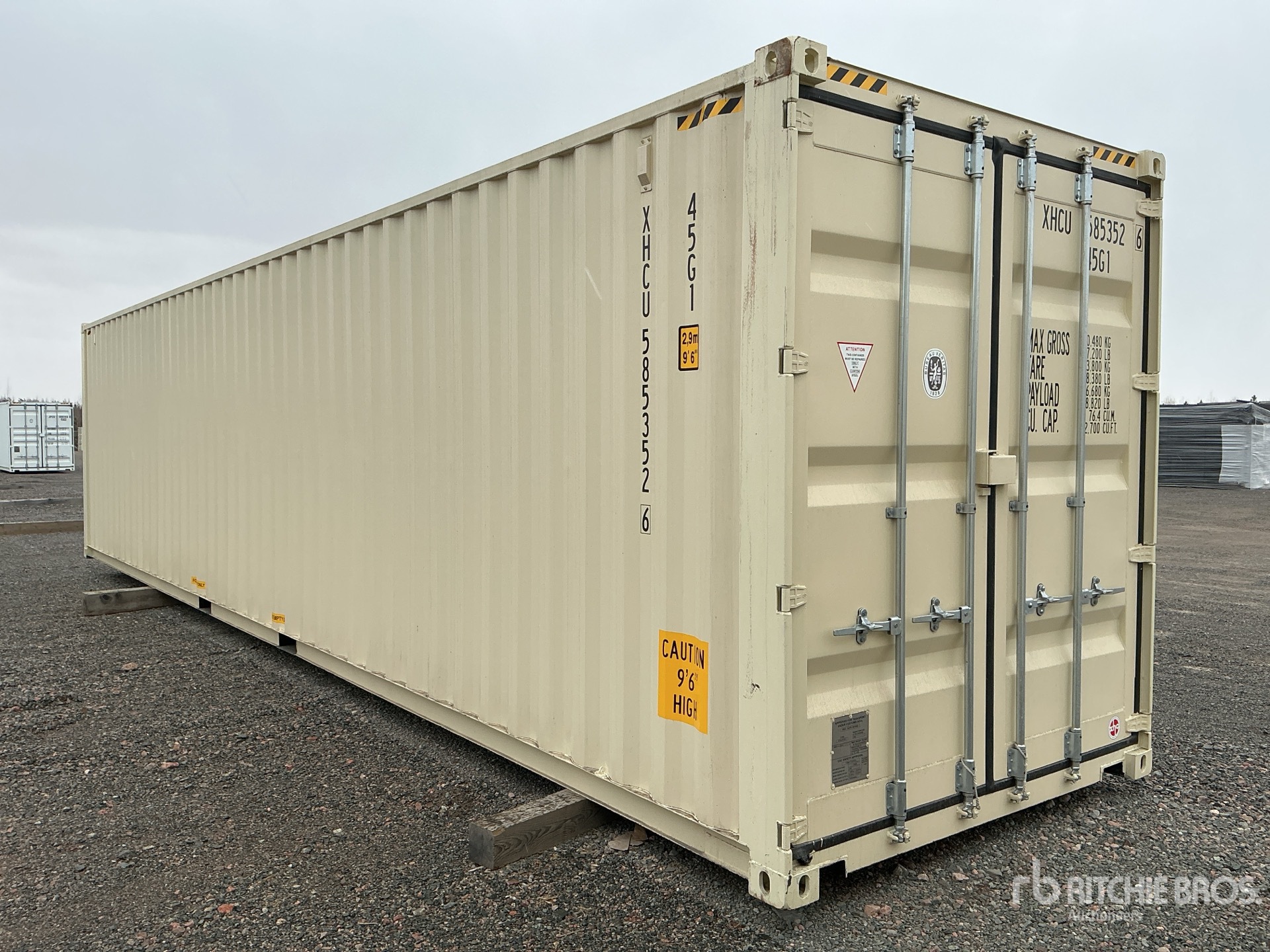 General Appearance with Picture, Right Front Corner