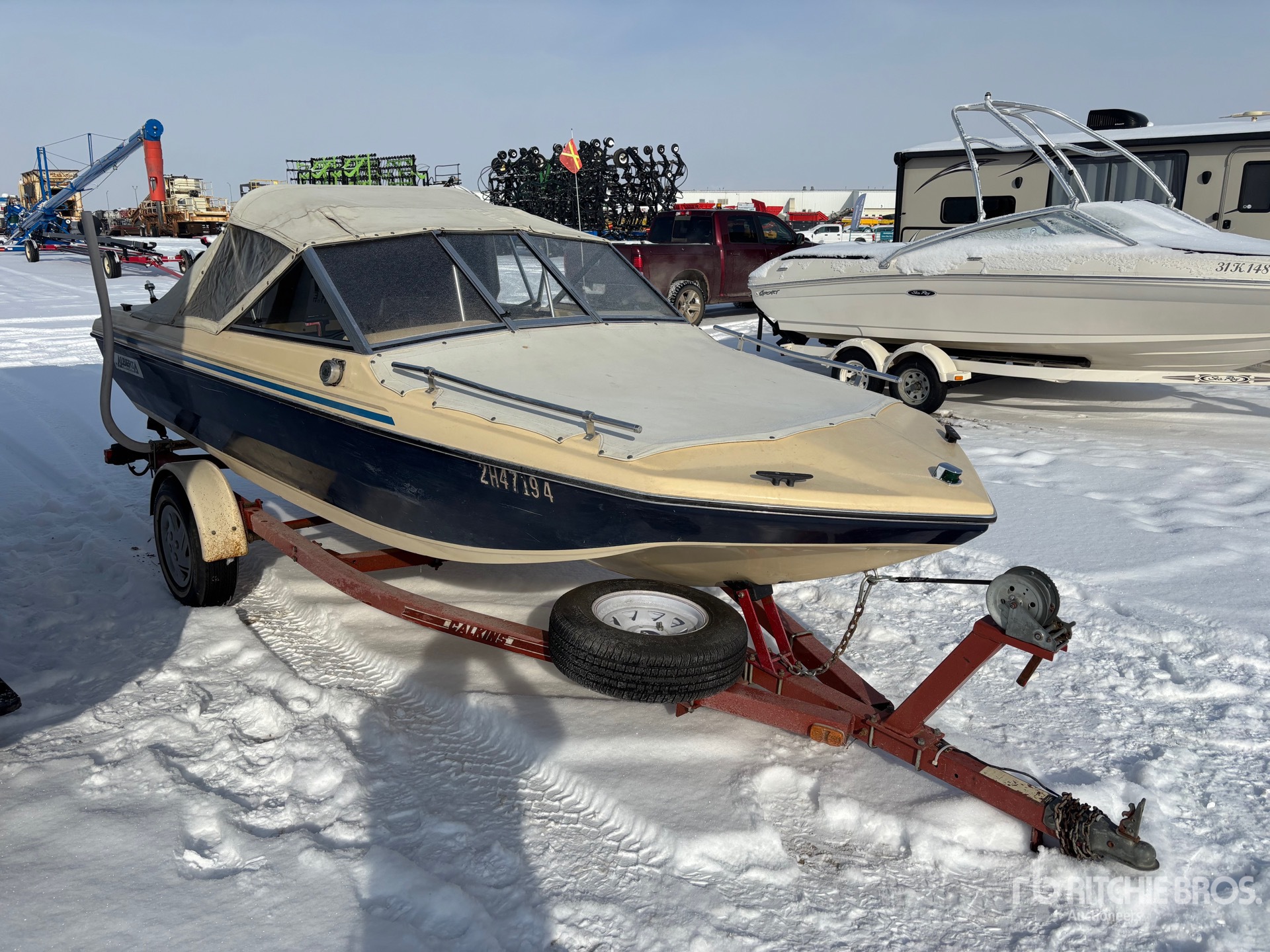 General Appearance with Picture, Right Front Corner