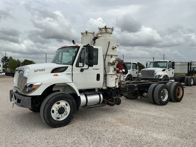 2011 International 7500 6x4 Cab and Chassis w/Vacuum Pump