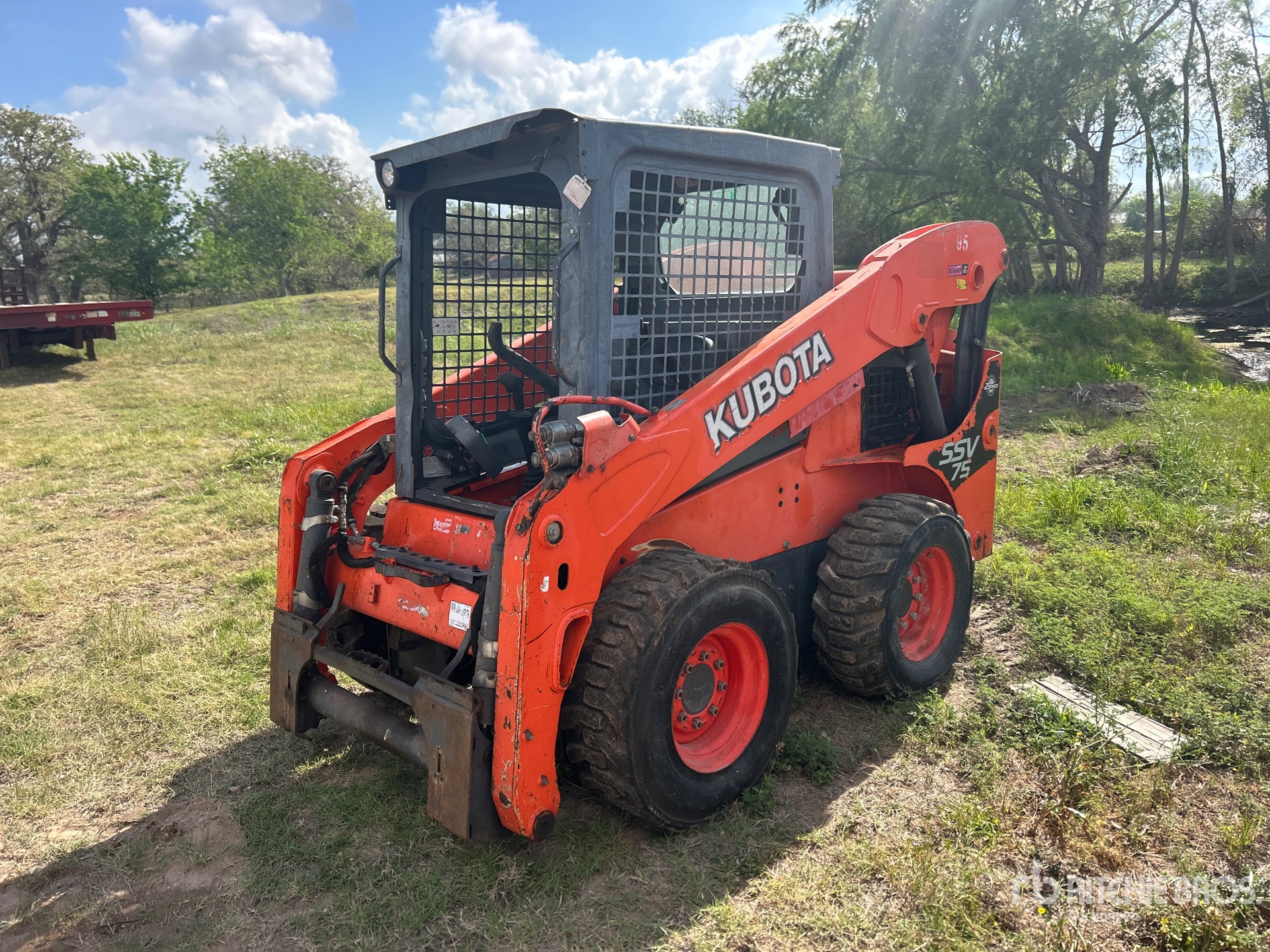 Aspect général with Image, coin avant gauche