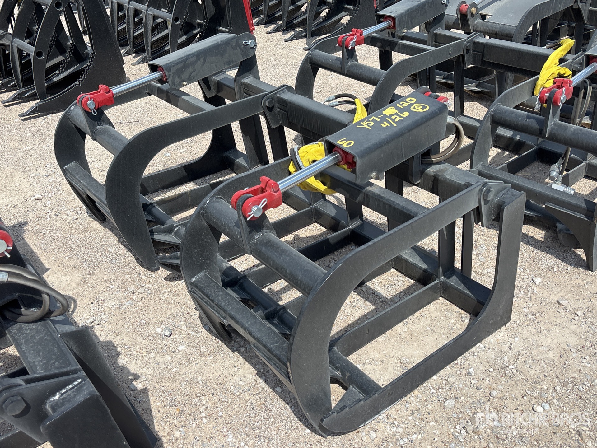 General Appearance with Foto, angolo anteriore sinistro