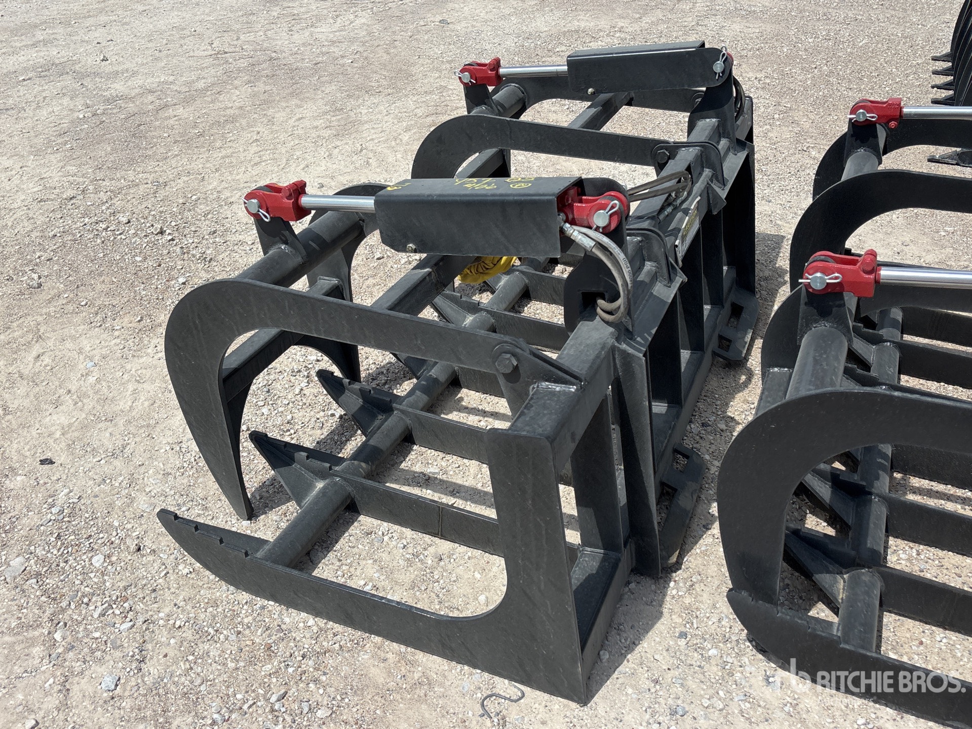 General Appearance with Foto, angolo posteriore sinistro