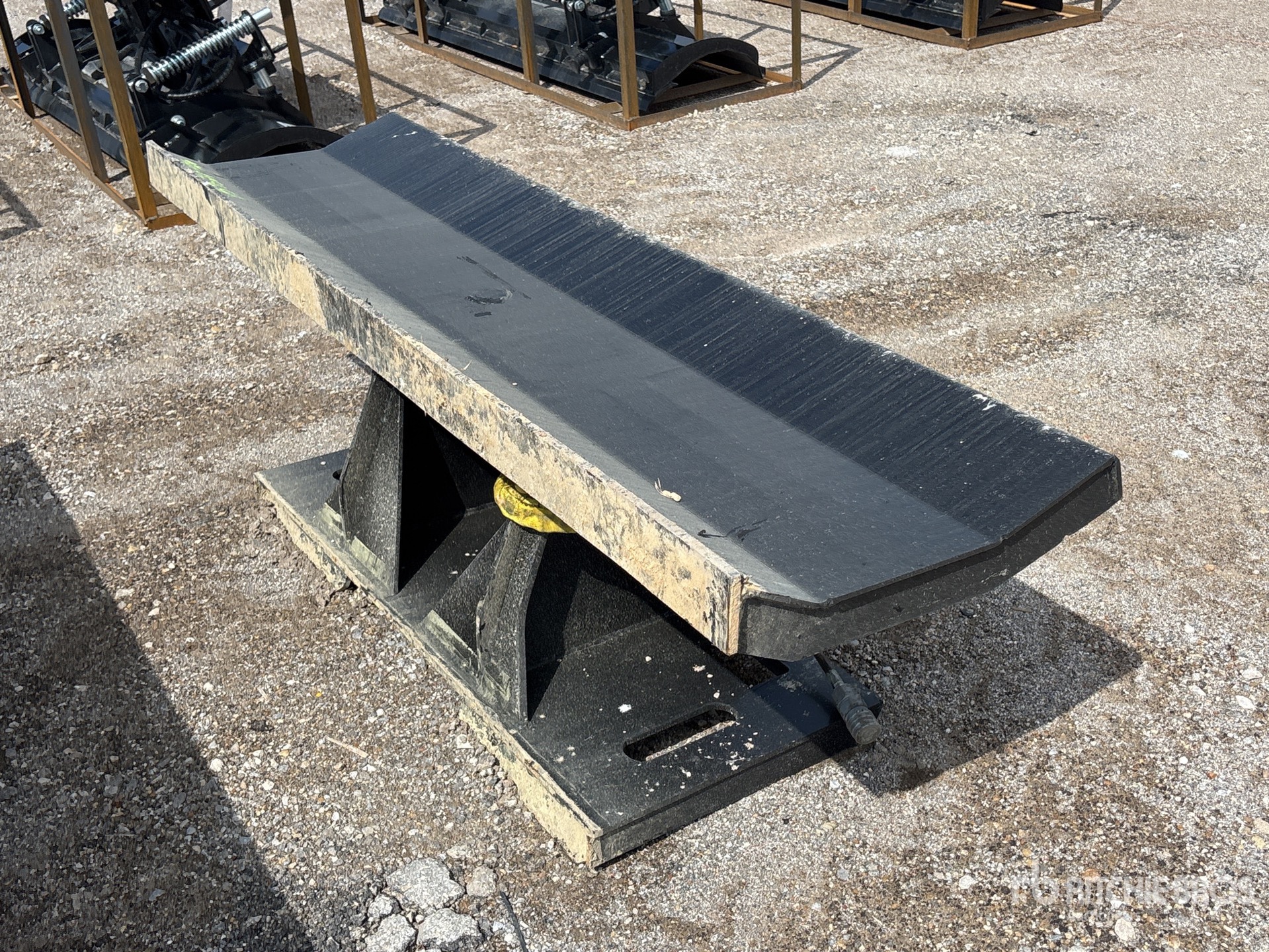 General Appearance with Imagen: esquina trasera derecha