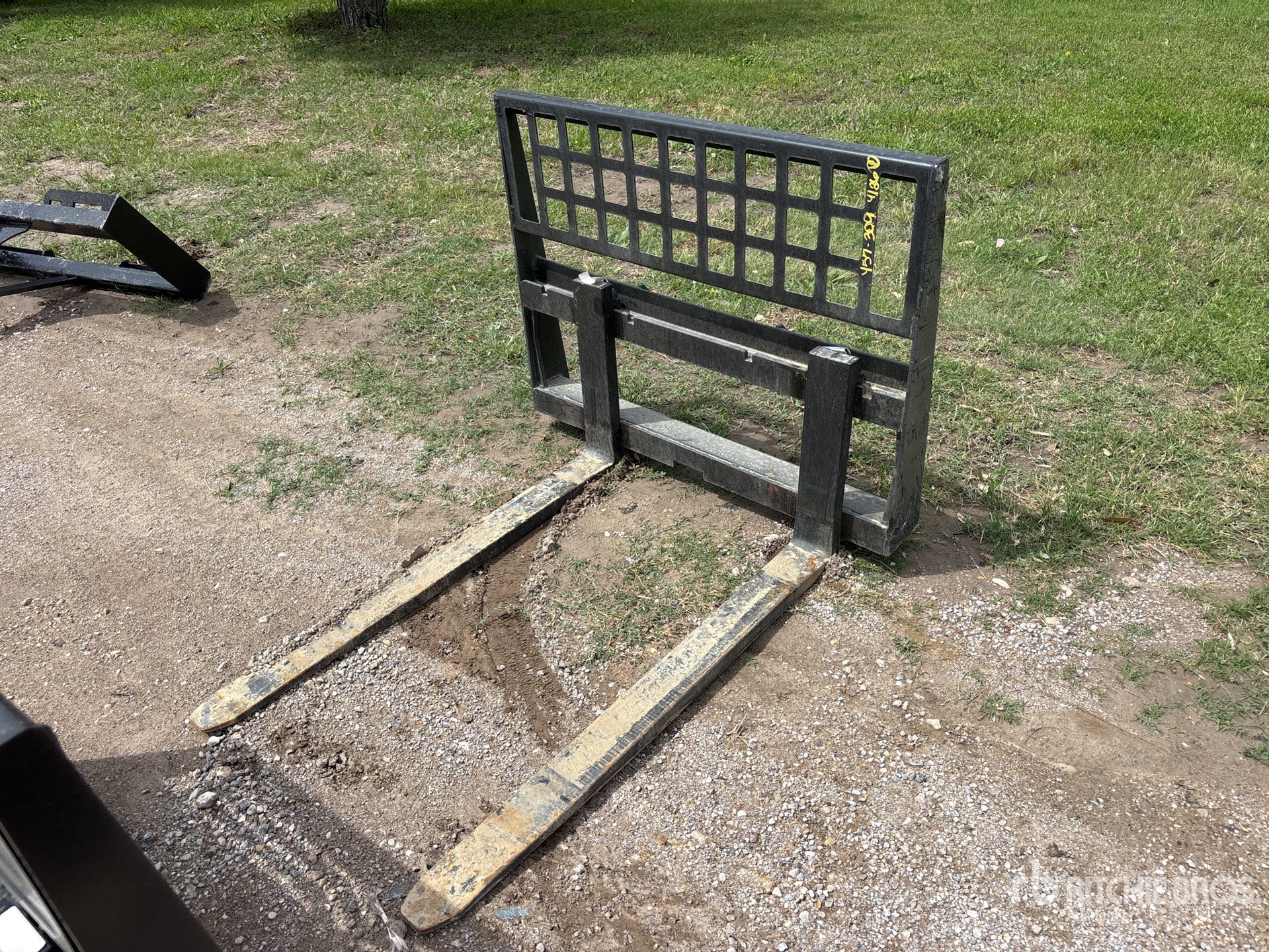 General Appearance with Image, coin avant gauche