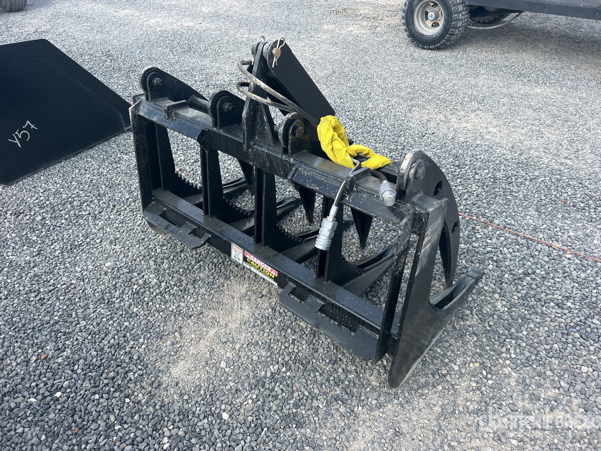 General Appearance with Foto, angolo anteriore sinistro