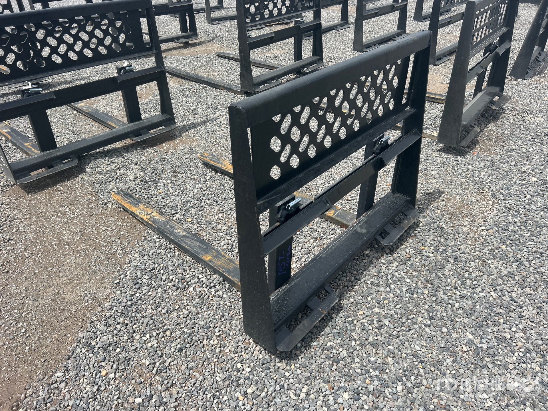 General Appearance with Imagen: esquina trasera izquierda