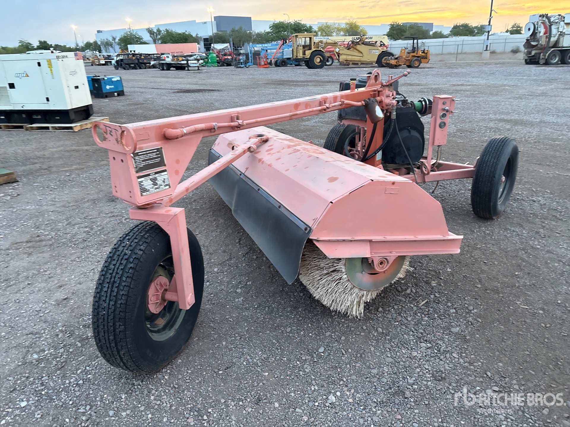 General Appearance with Foto, angolo anteriore sinistro