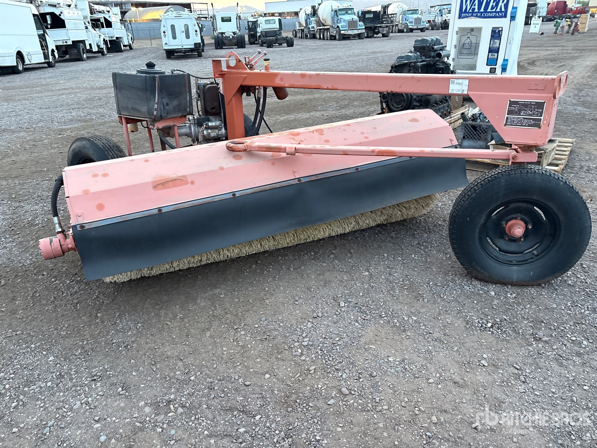 General Appearance with Foto, angolo anteriore destro