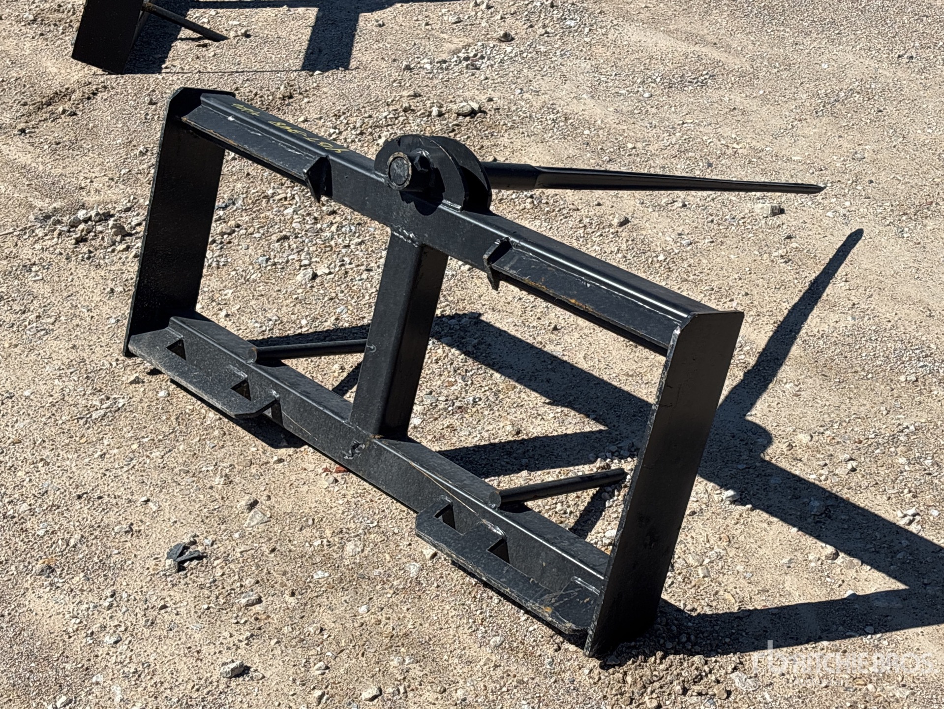 Aspect général with Image, coin arrière droit