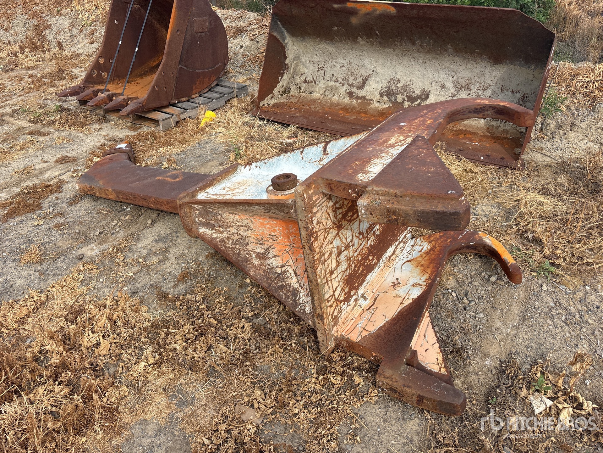 General Appearance with Bild, Ecke hinten links