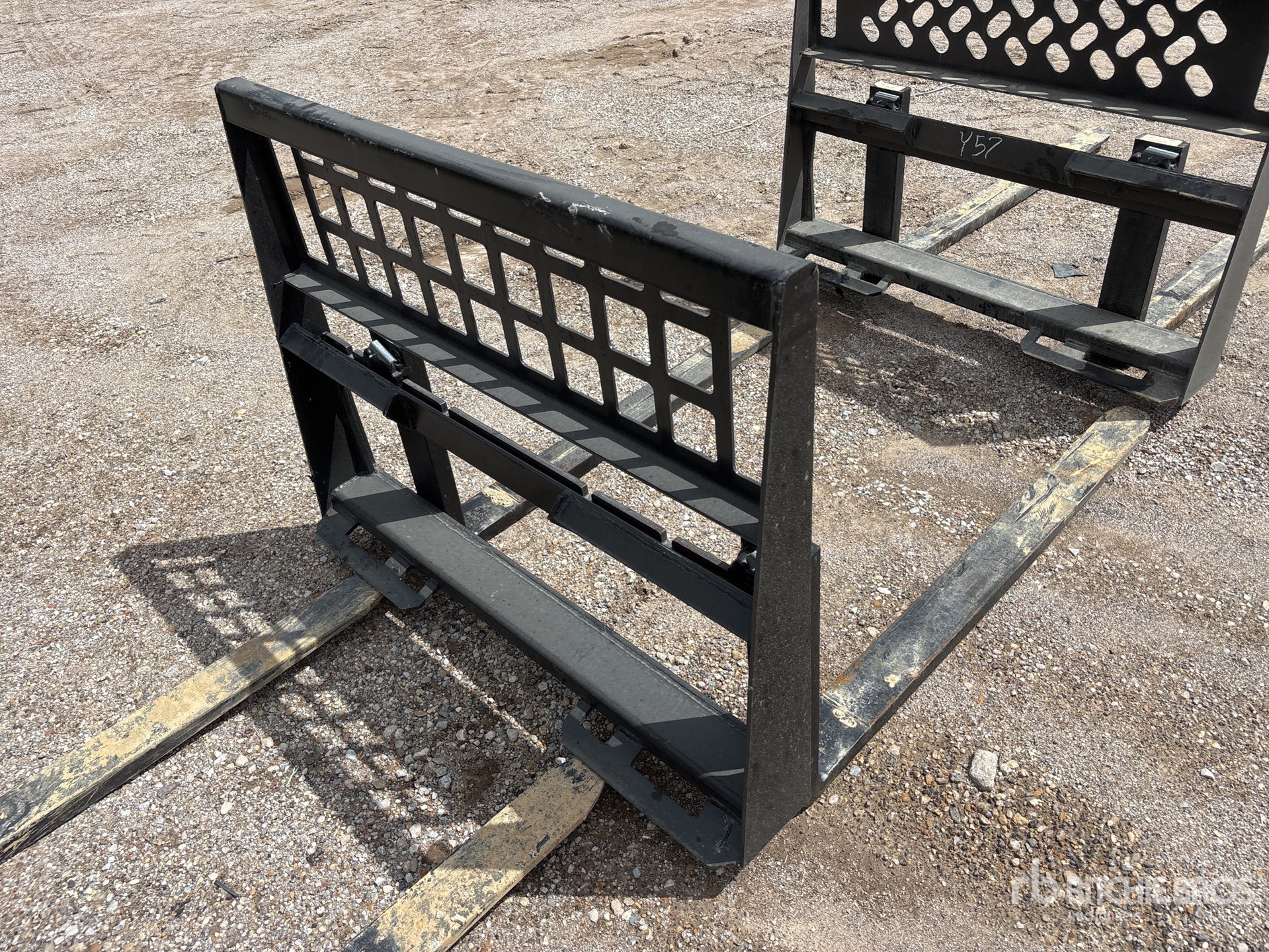 General Appearance with Image, coin arrière droit