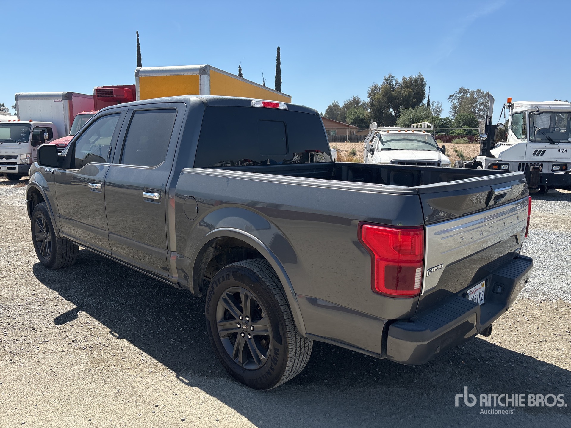 General Appearance with Imagen: esquina trasera izquierda