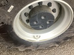 Drivetrain with Right Rear Final Drive