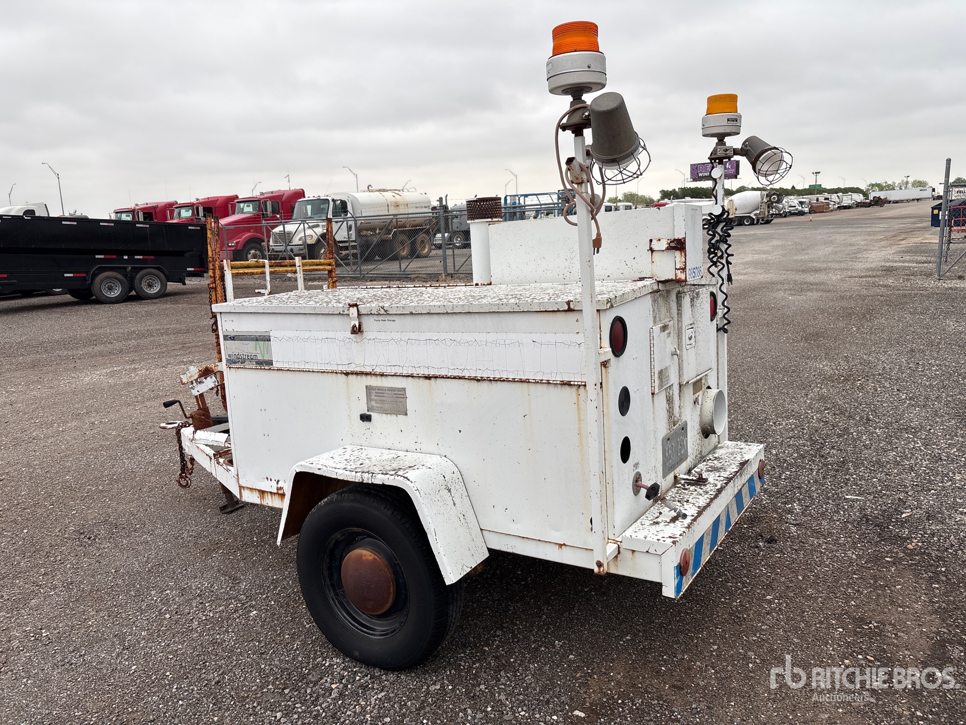 General Appearance with Picture, Left Rear Corner