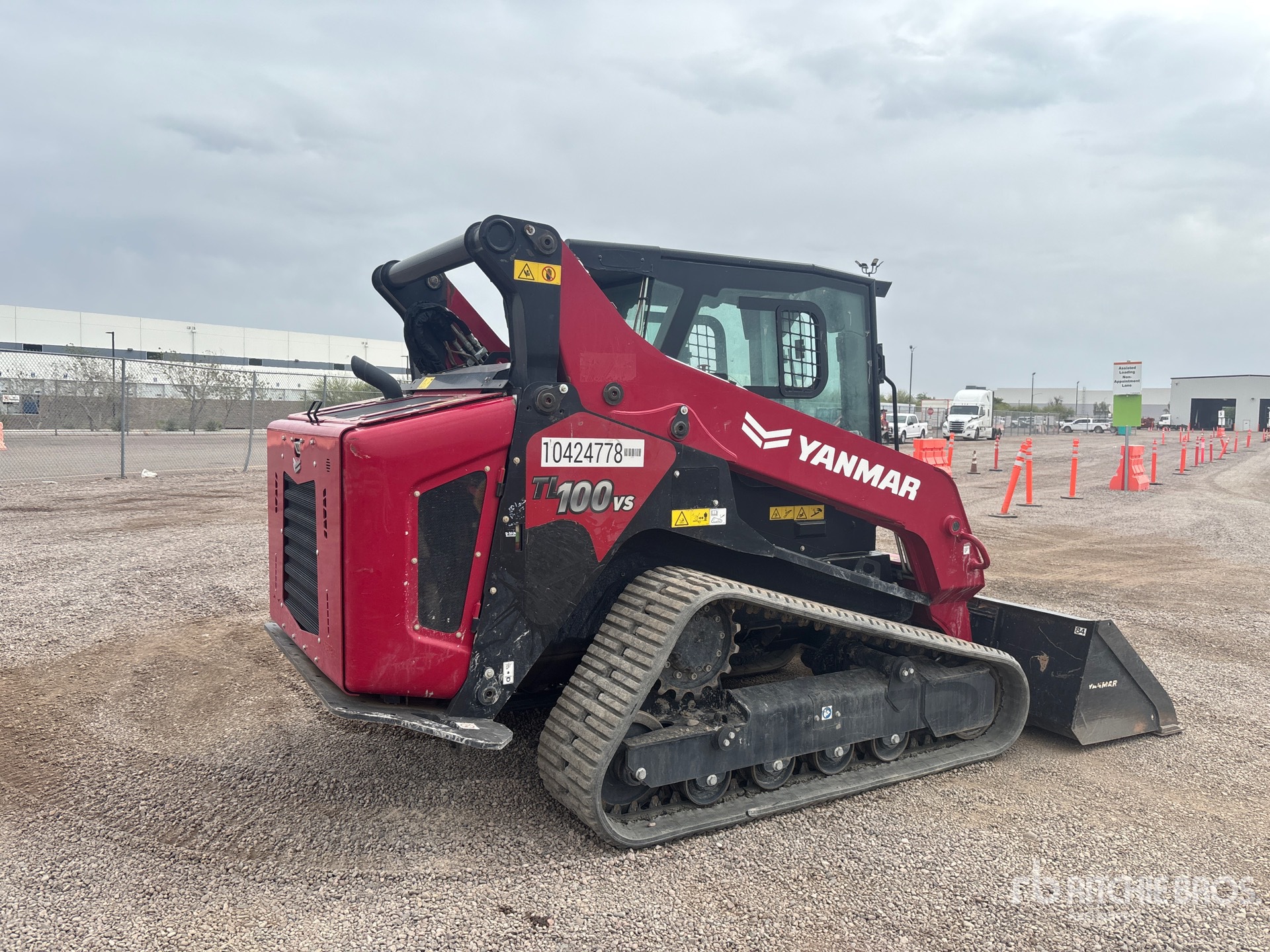 Aspect général with Image, coin arrière droit
