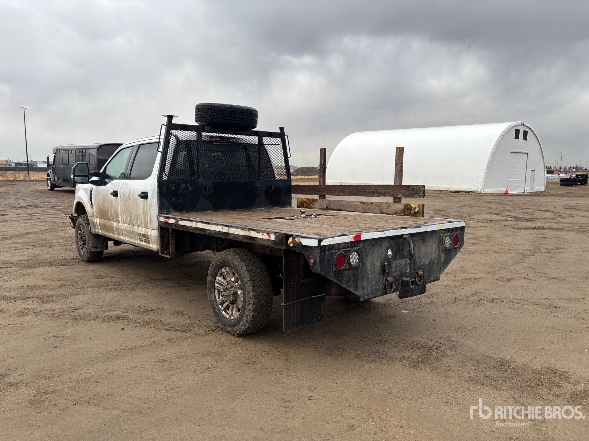 General Appearance with Imagen: esquina trasera izquierda