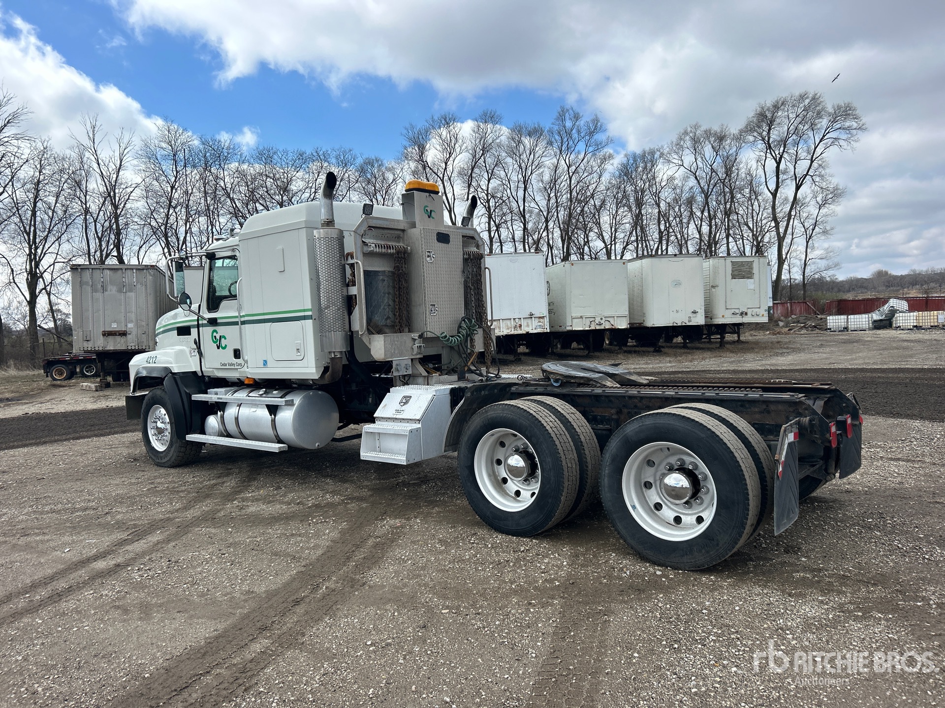 Aspect général with Image, coin arrière gauche