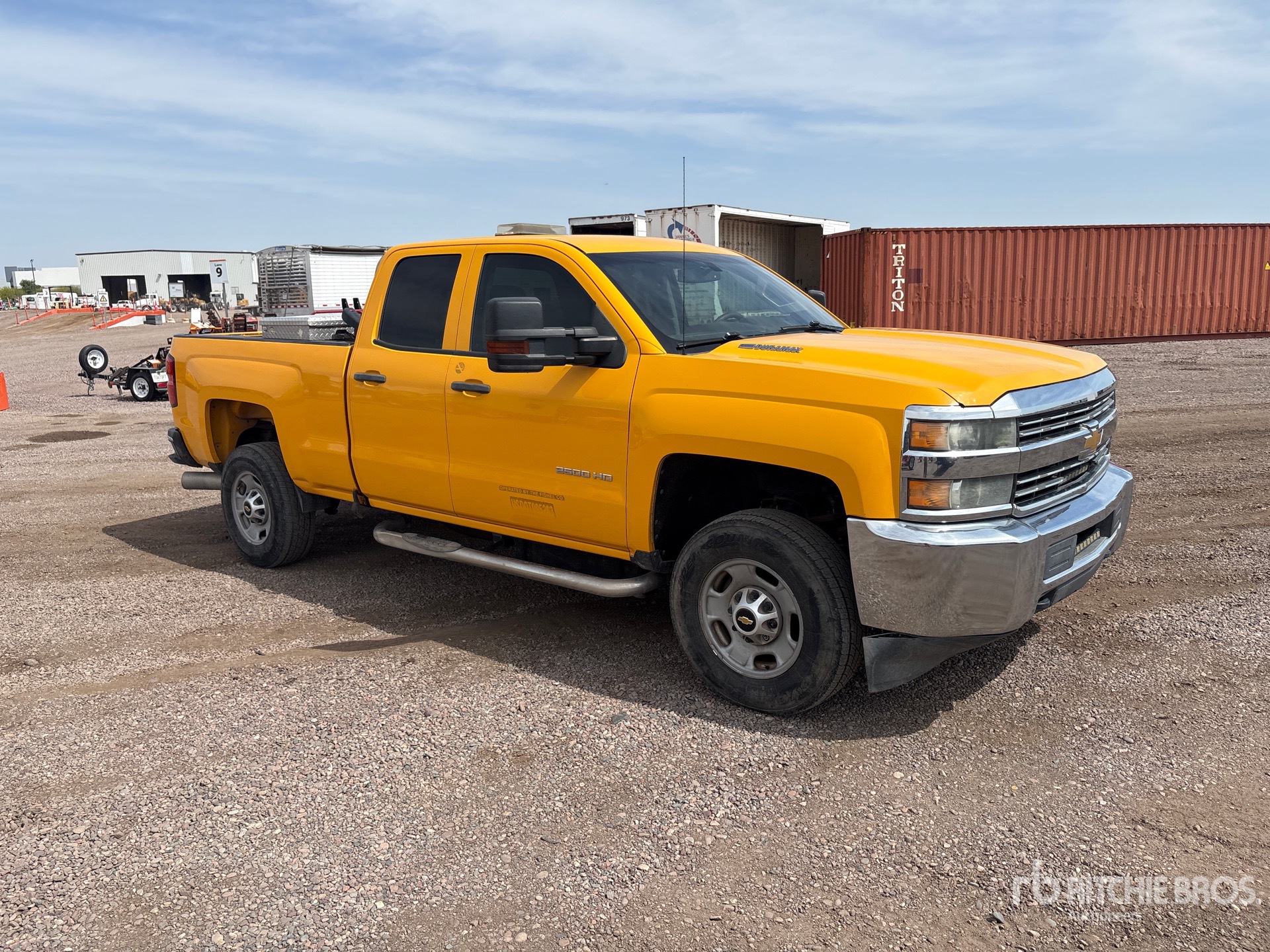 General Appearance with Picture, Right Front Corner