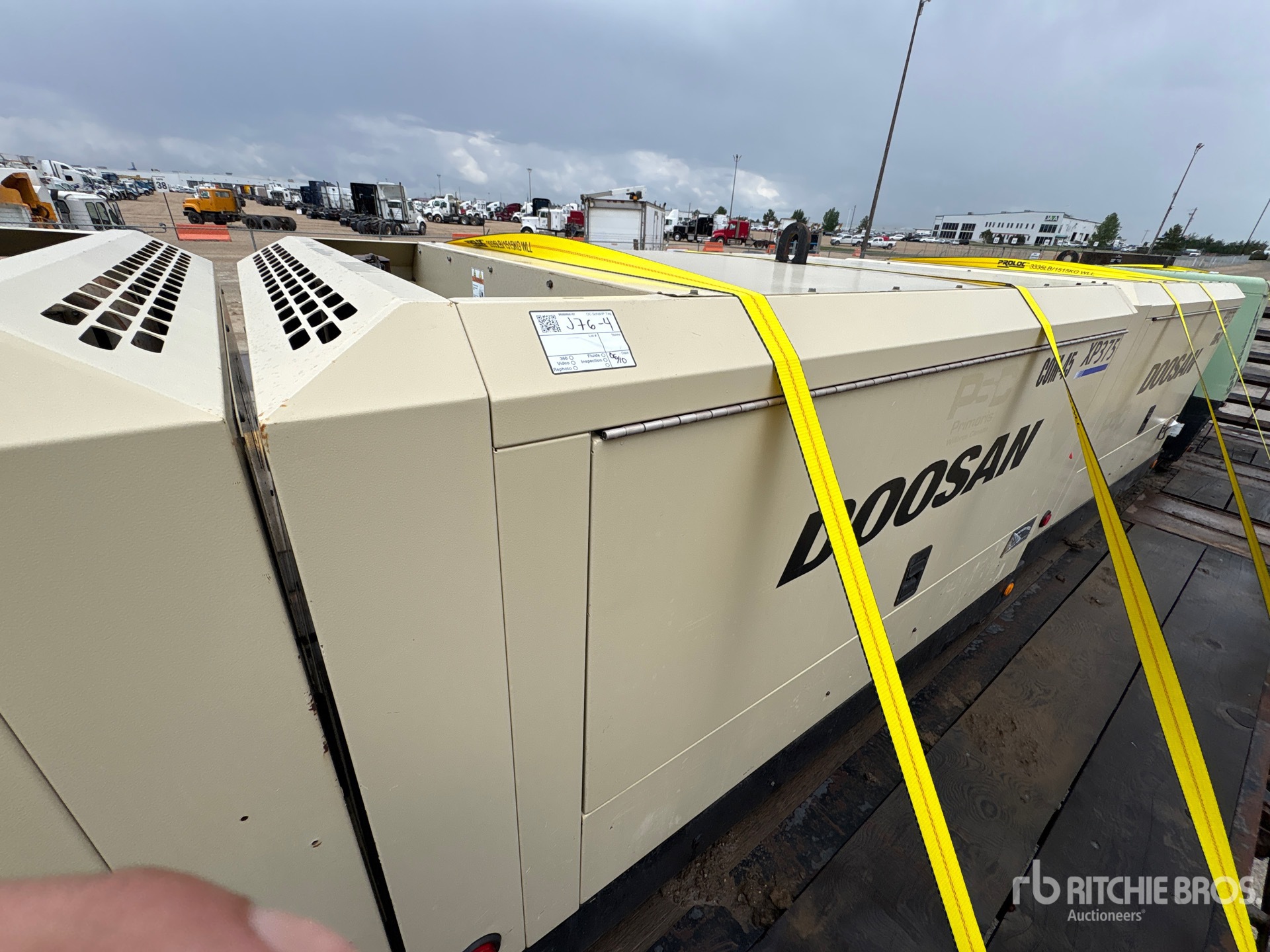 Photo of a 2018 Doosan P425/HP375WCU-T