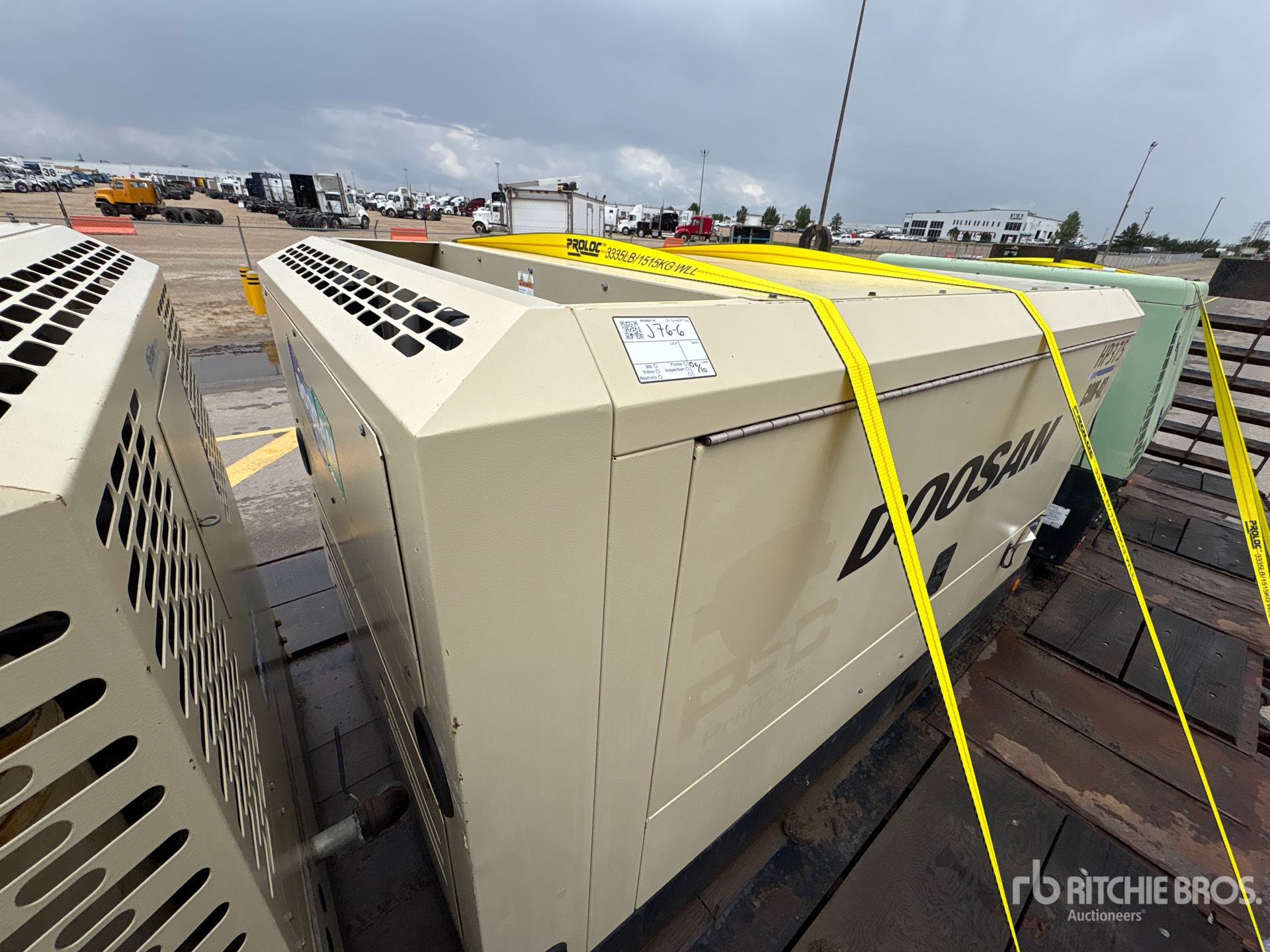 Photo of a 2018 Doosan P425/HP375WCU-T